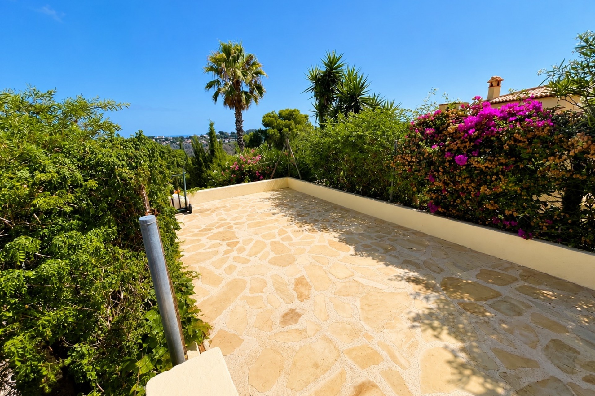 Resale - Villa -
Jávea / Xàbia - La Granadella  - Costa Nova