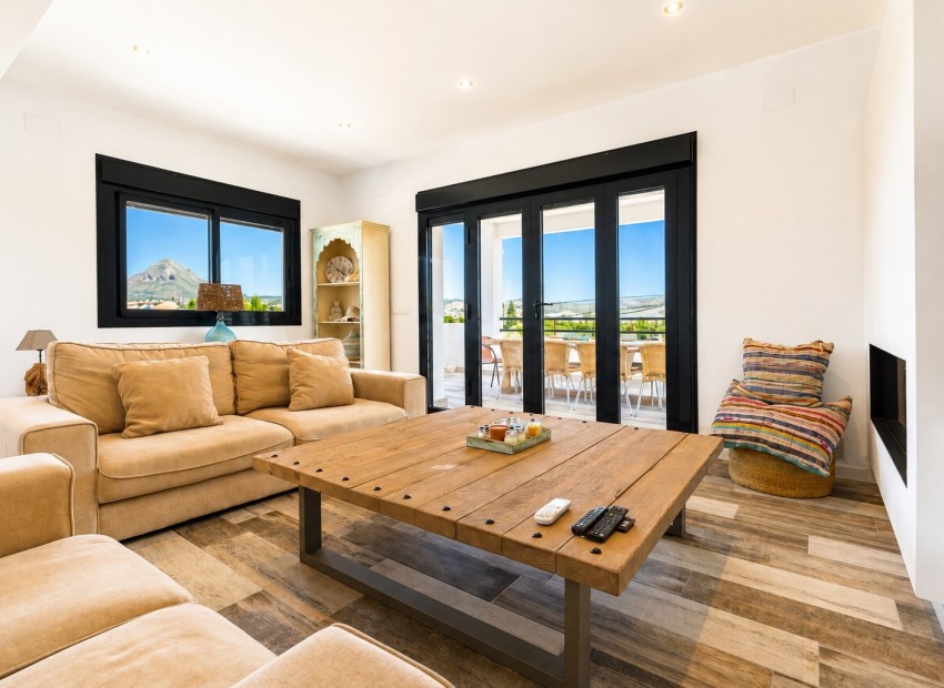Resale - Villa -
Jávea / Xàbia - Montañar - El Arenal