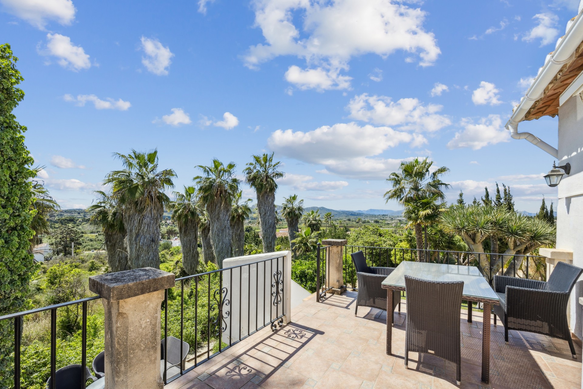 Resale - Villa -
Jávea / Xàbia - Montgó - Ermita