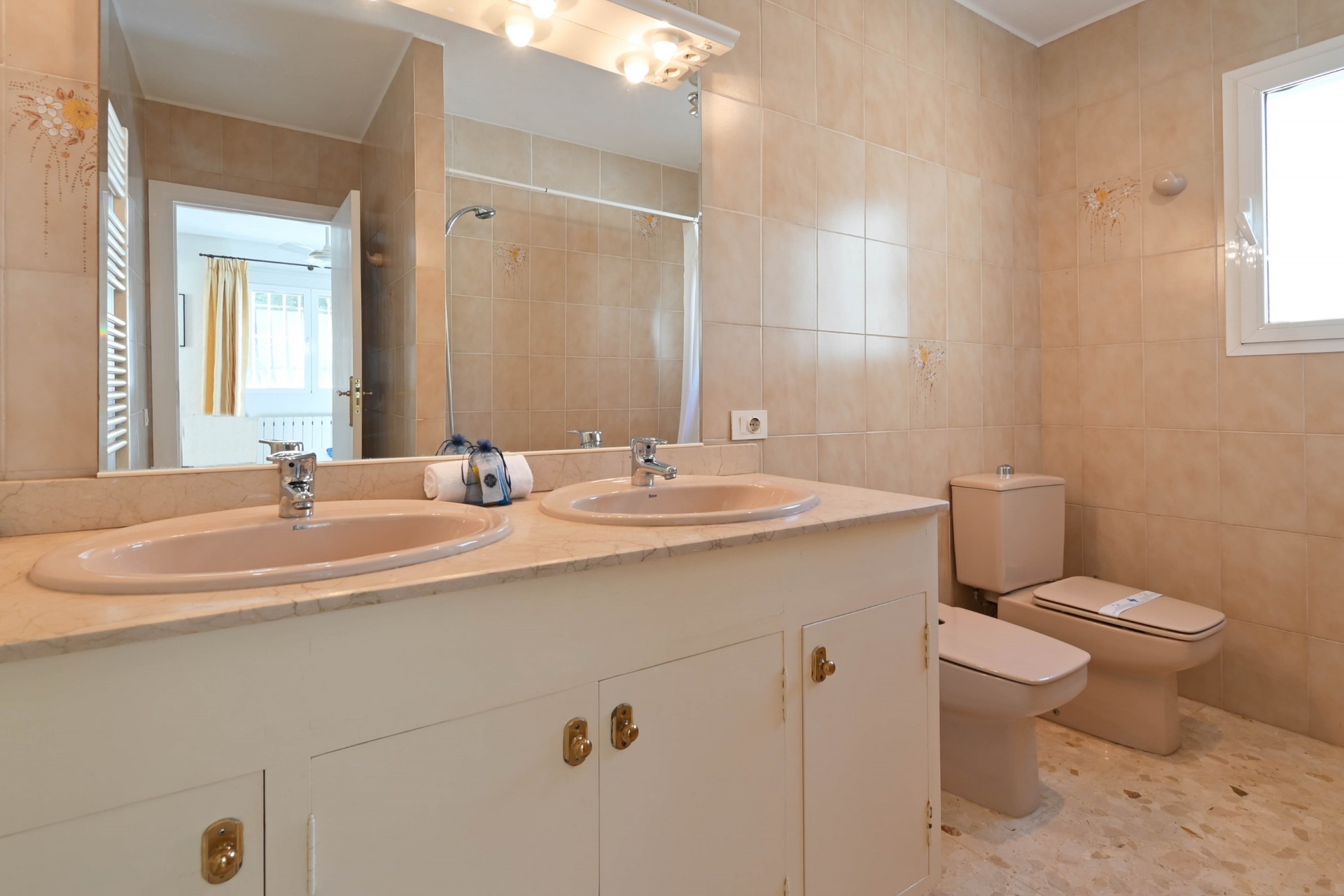 Resale - Villa -
Jávea / Xàbia - Montgó - Ermita