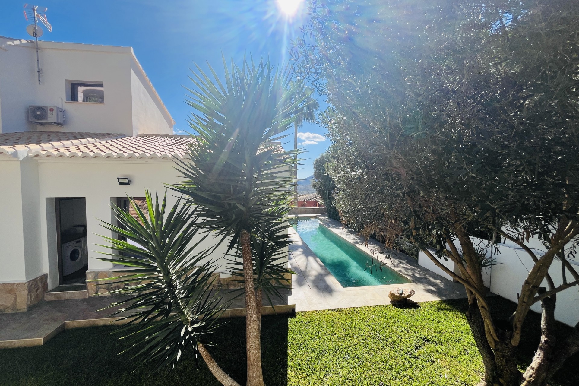 Resale - Villa -
Jávea / Xàbia - Montgó - Ermita