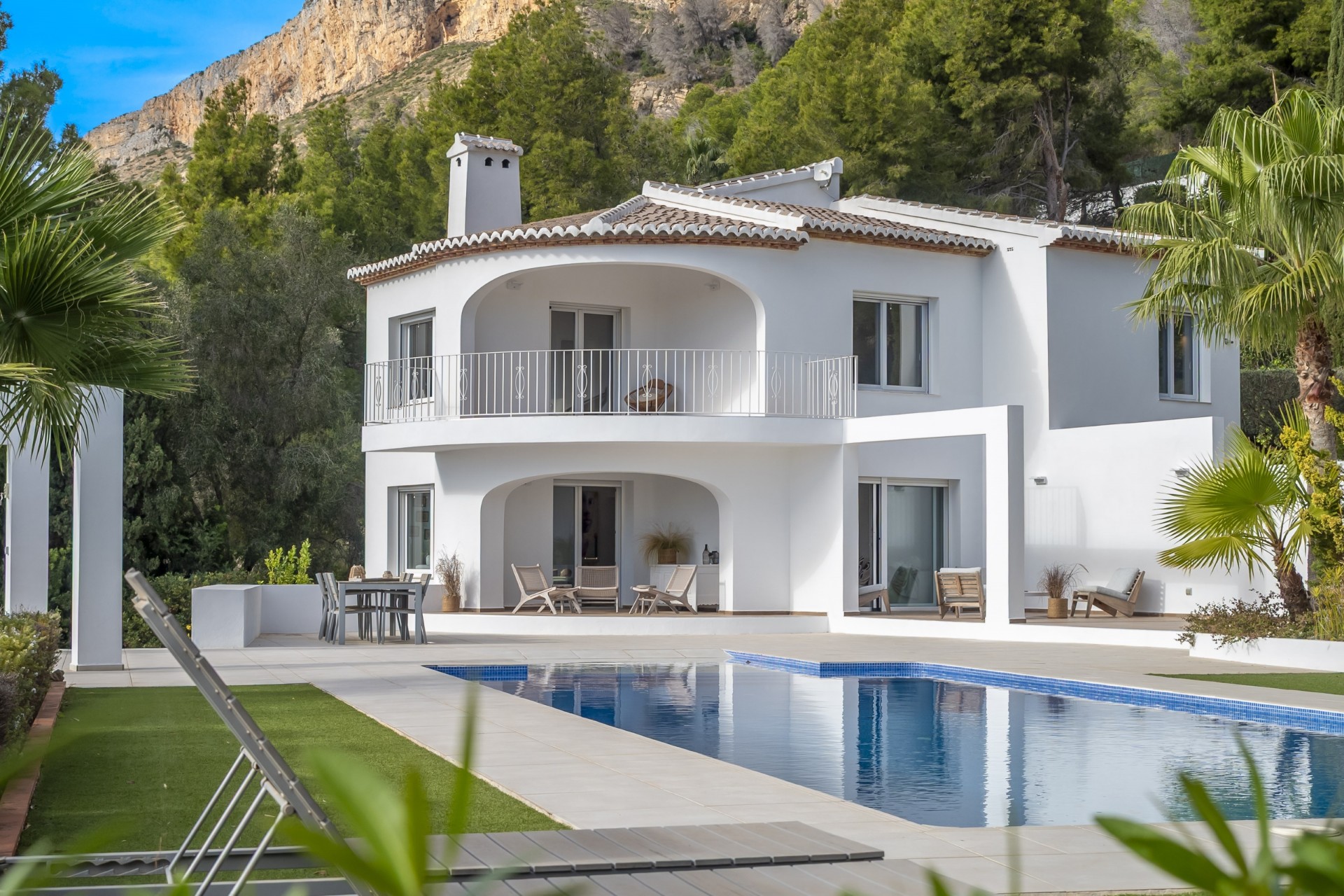 Resale - Villa -
Jávea / Xàbia - Montgó - Ermita