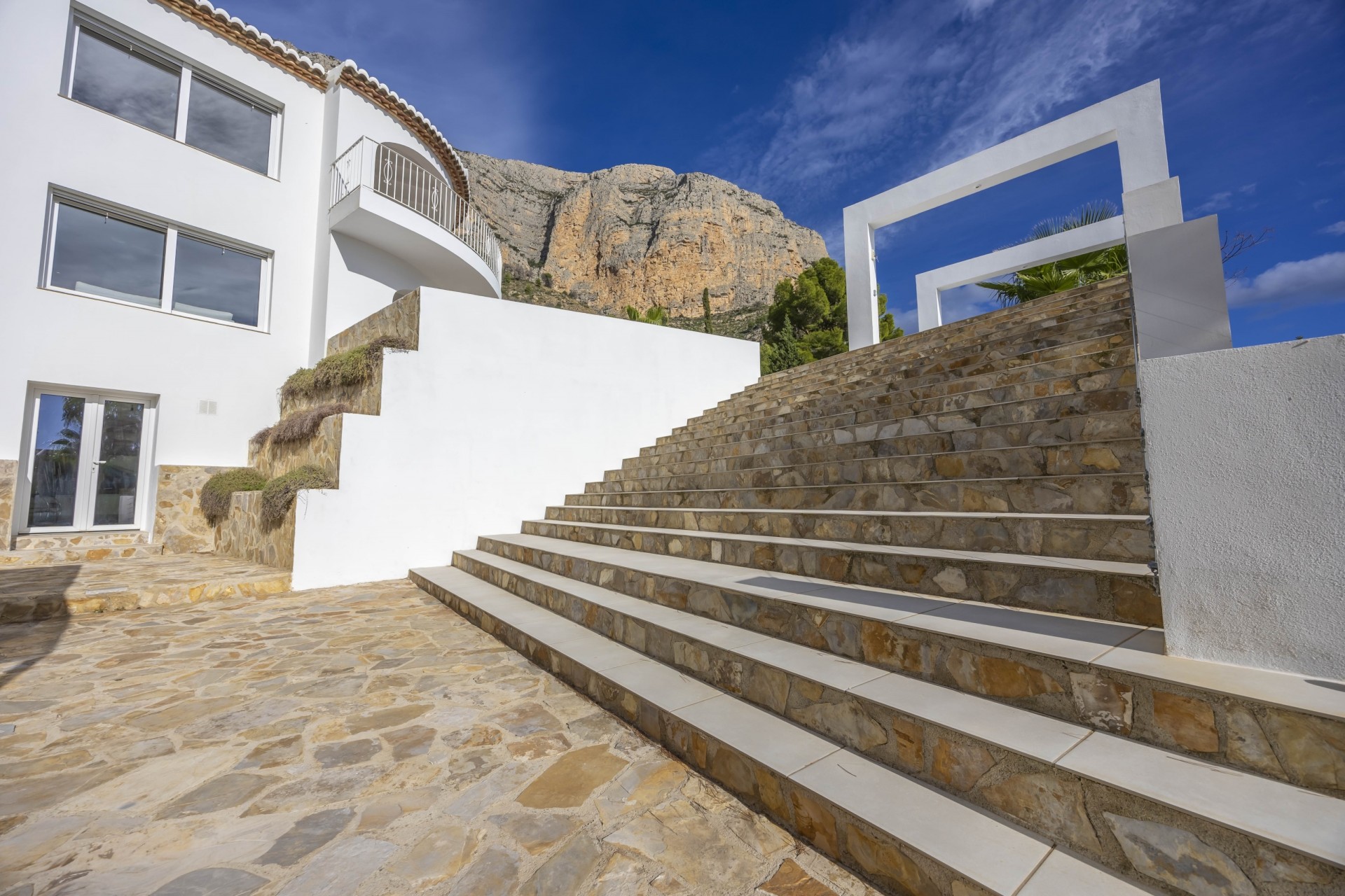 Resale - Villa -
Jávea / Xàbia - Montgó - Ermita