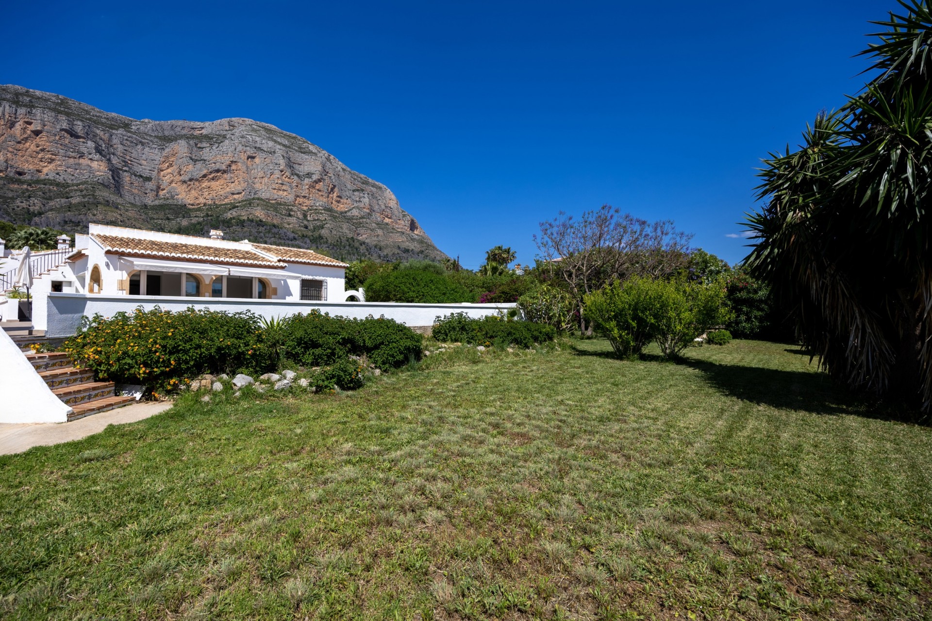 Resale - Villa -
Jávea / Xàbia - Montgó - Ermita