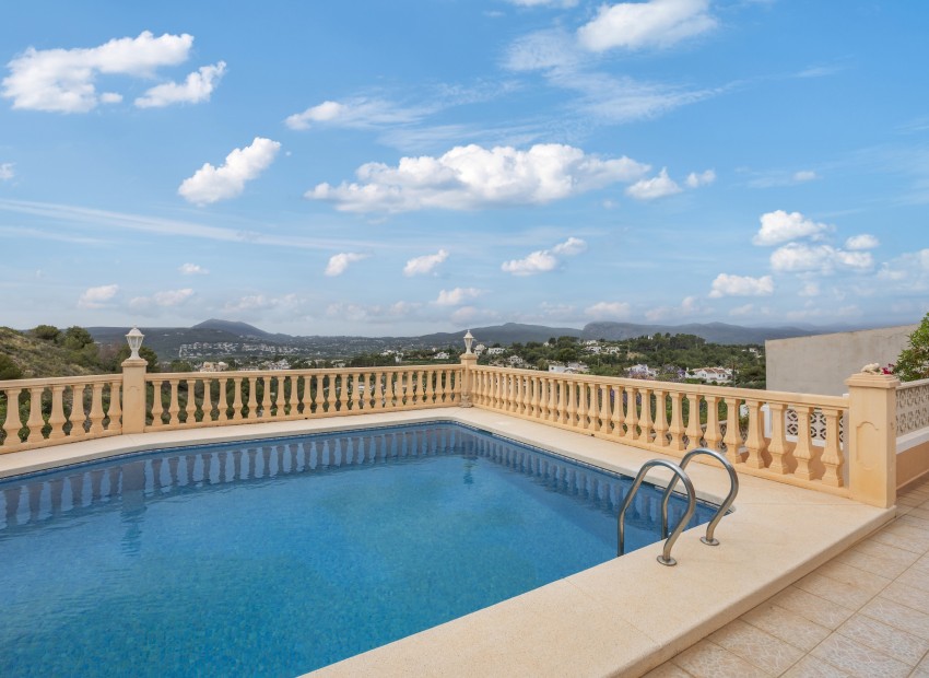 Resale - Villa -
Jávea / Xàbia - Partida Tosal - Zona dels Castellans