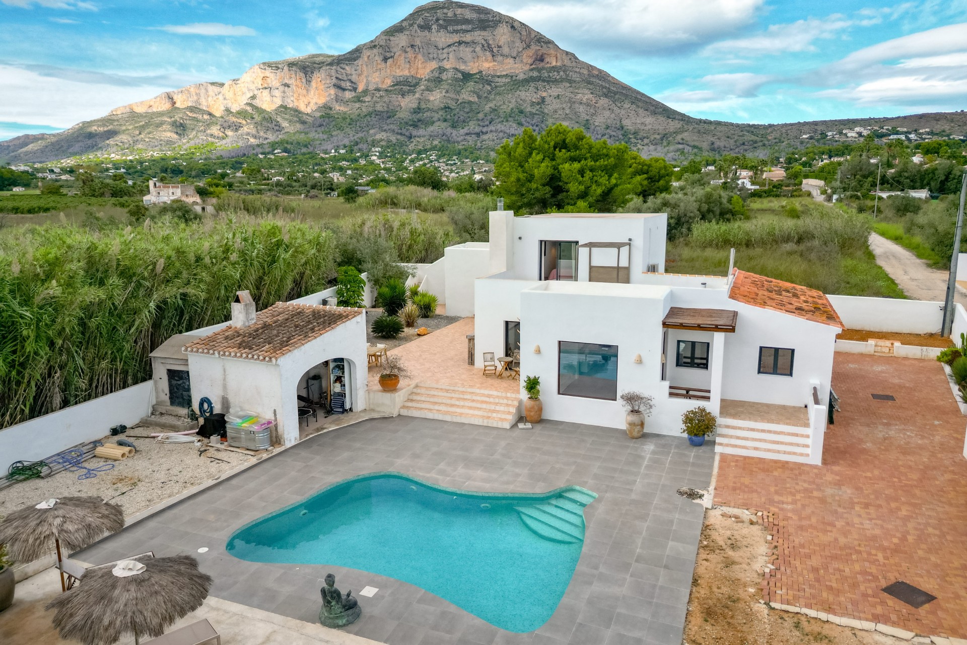 Resale - Villa -
Jávea / Xàbia - Partida Tosal - Zona dels Castellans