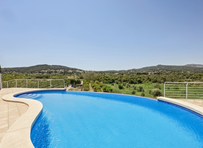 Resale - Villa -
Jávea / Xàbia - Partides comunes - Adsubia