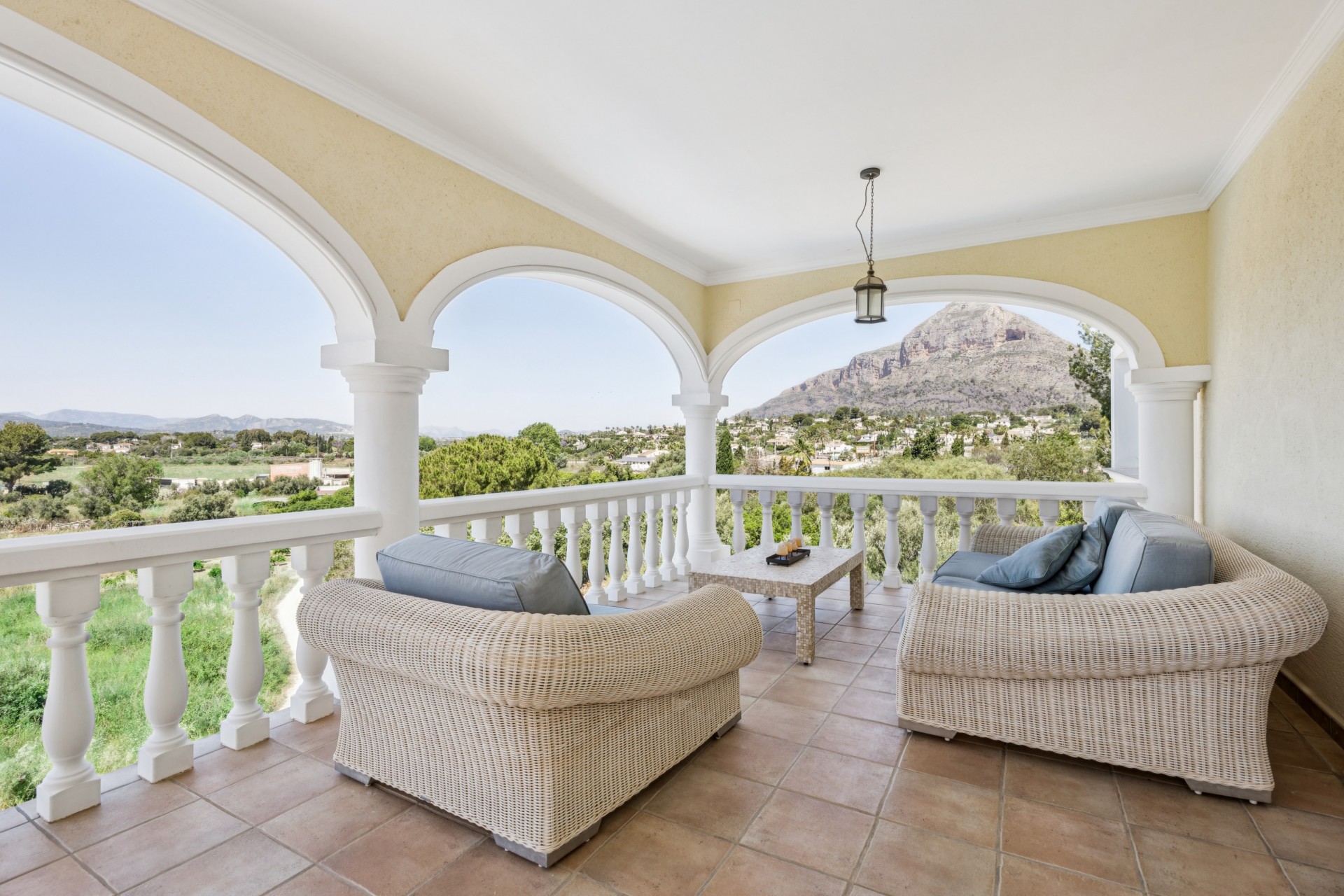 Resale - Villa -
Jávea / Xàbia - Partides comunes - Adsubia