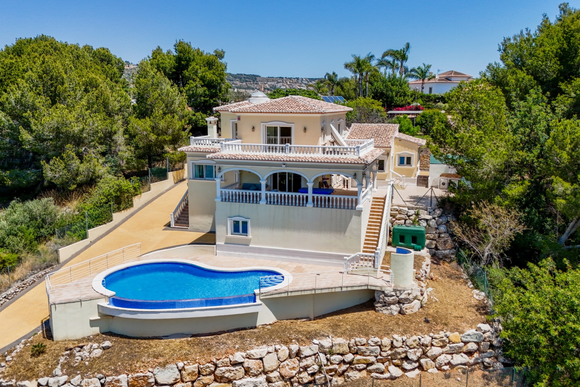 Resale - Villa -
Jávea / Xàbia - Partides comunes - Adsubia