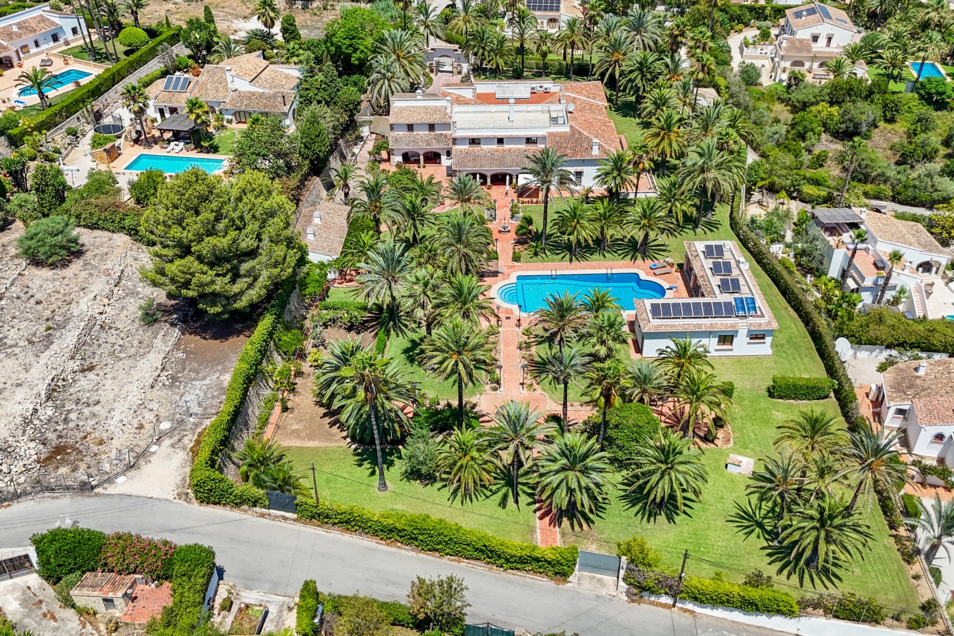 Resale - Villa -
Jávea / Xàbia - Partides comunes - Adsubia