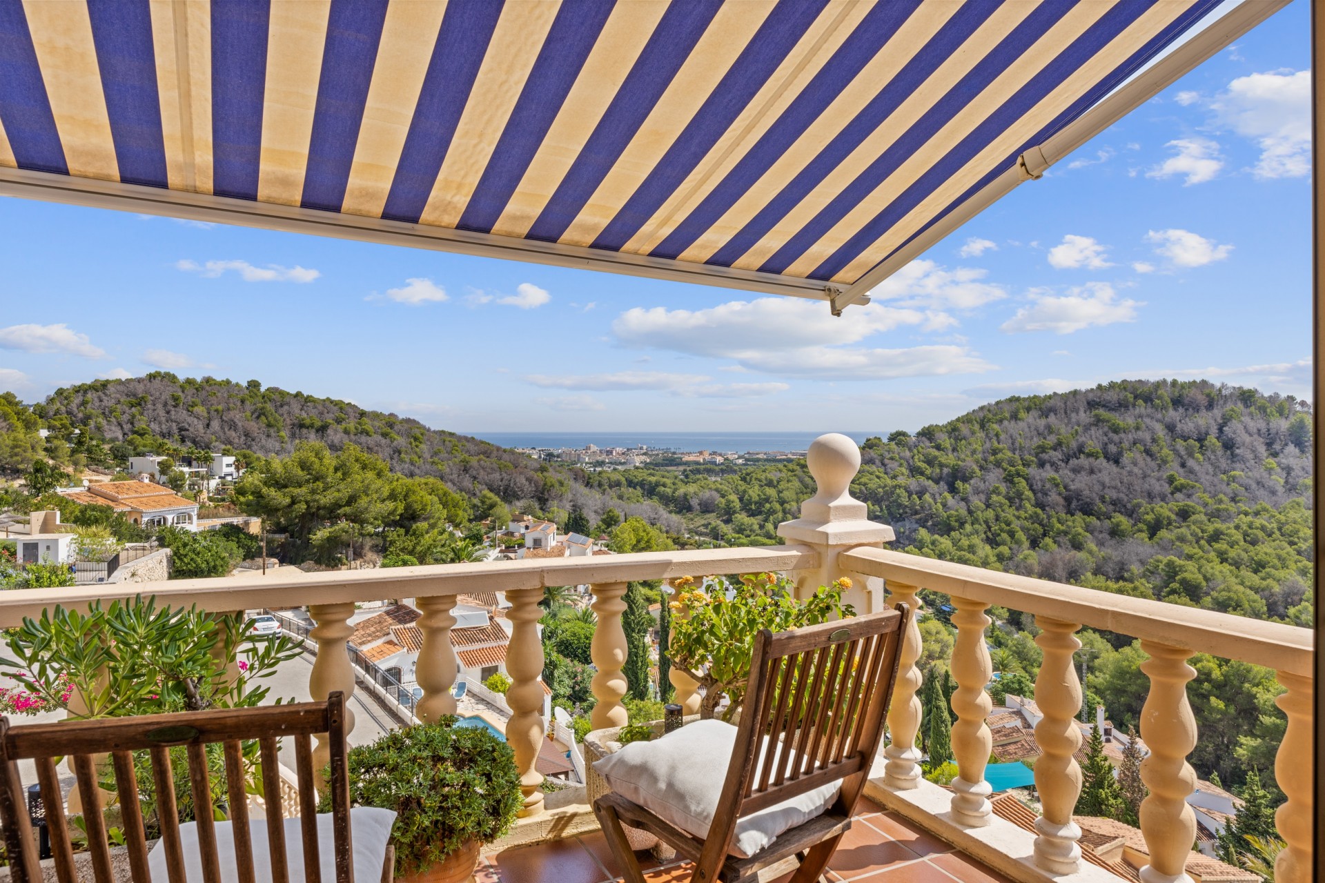 Resale - Villa -
Jávea / Xàbia - Partides comunes - Adsubia