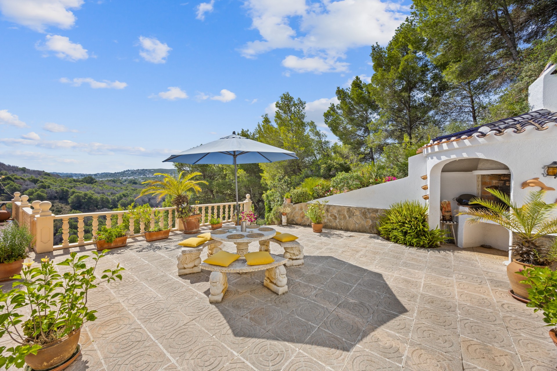 Resale - Villa -
Jávea / Xàbia - Partides comunes - Adsubia