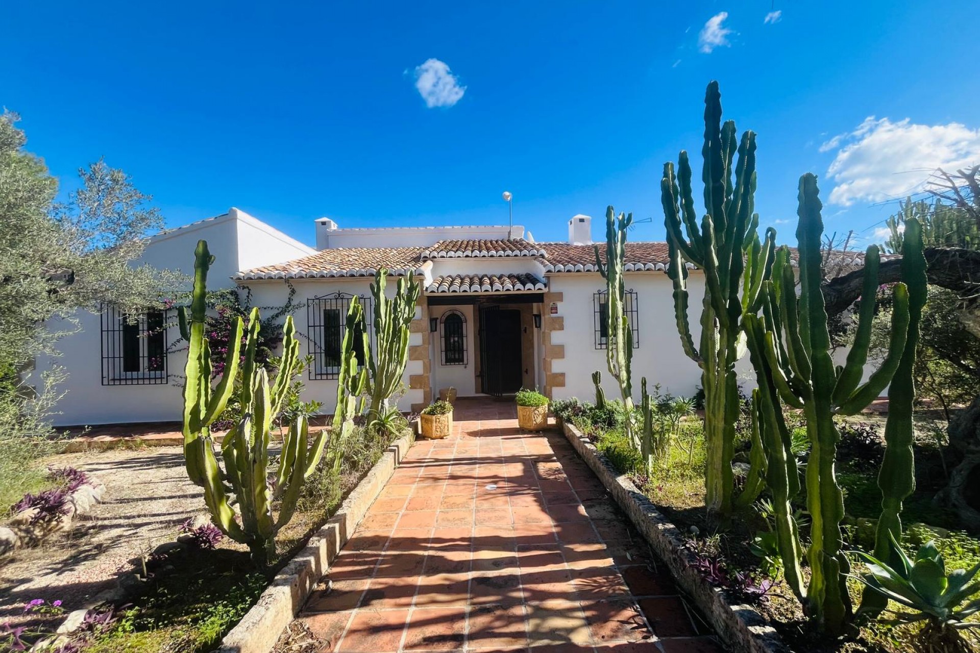 Resale - Villa -
Jávea / Xàbia - Partides comunes - Adsubia