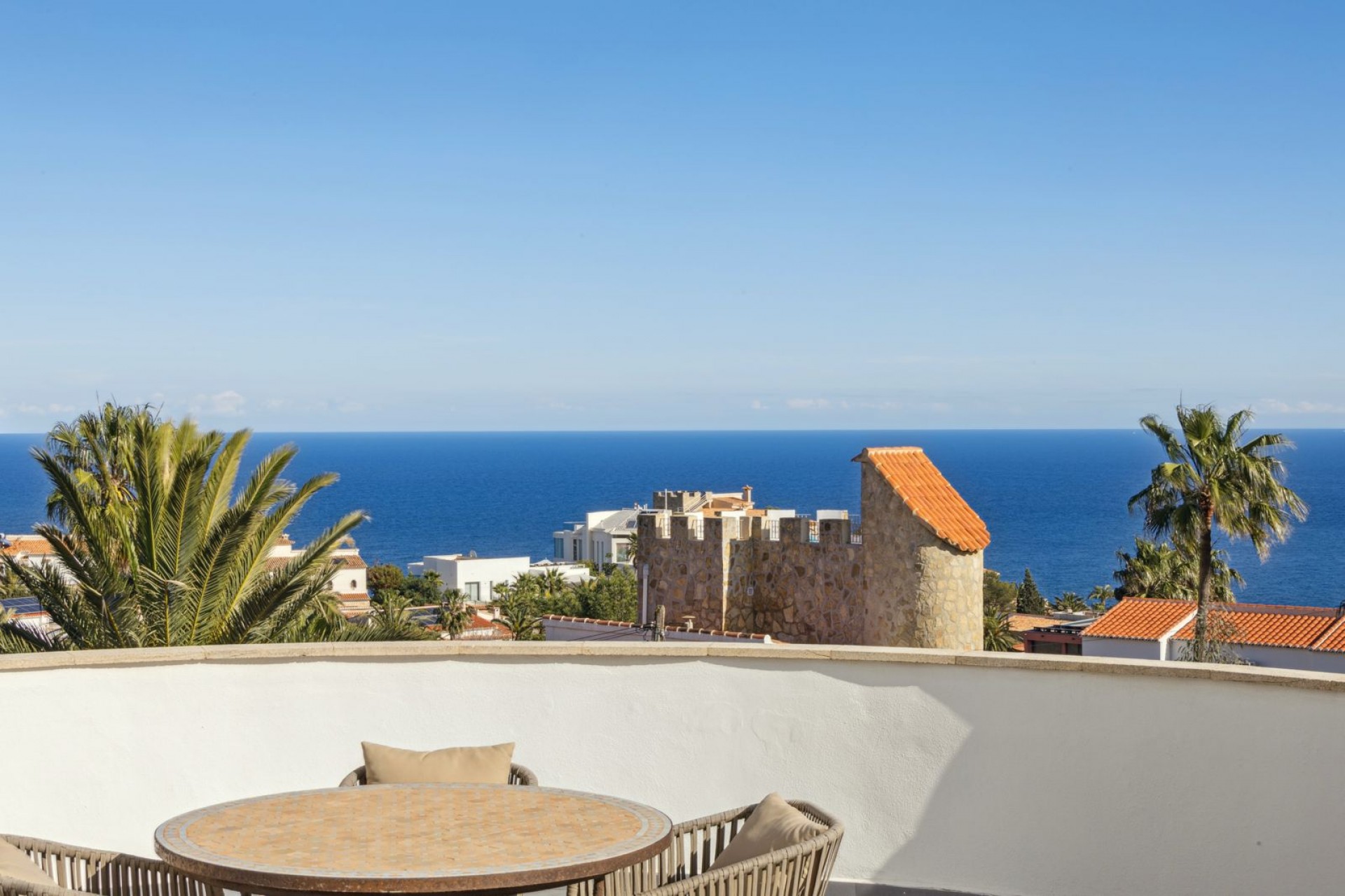 Resale - Villa -
Jávea / Xàbia - Portichol - Balcón al Mar
