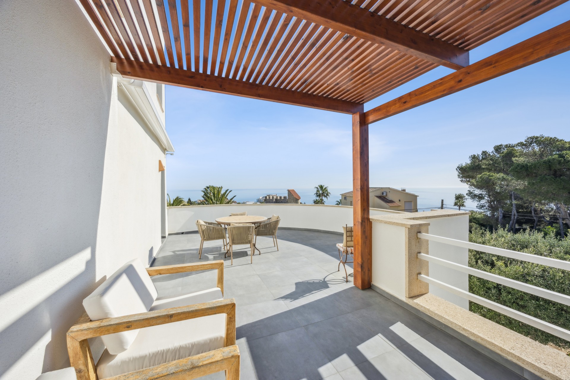 Resale - Villa -
Jávea / Xàbia - Portichol - Balcón al Mar