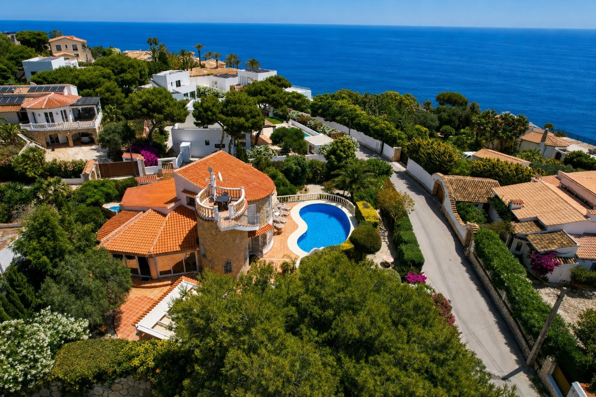 Resale - Villa -
Jávea / Xàbia - Portichol - Balcón al Mar