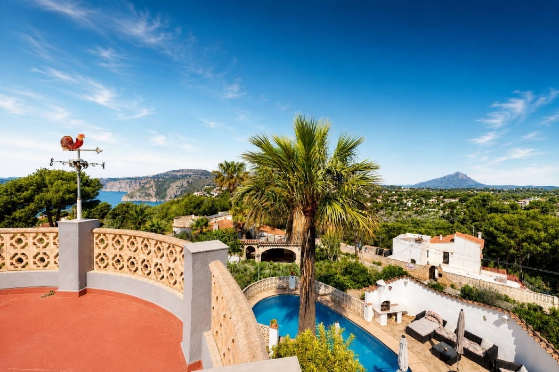 Resale - Villa -
Jávea / Xàbia - Portichol - Balcón al Mar
