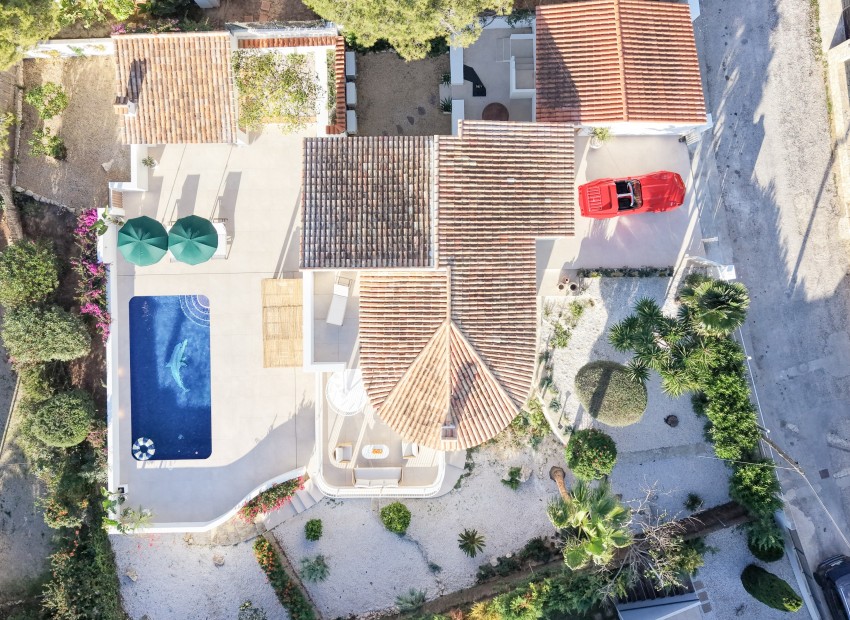 Resale - Villa -
Jávea / Xàbia - Portichol - Balcón al Mar