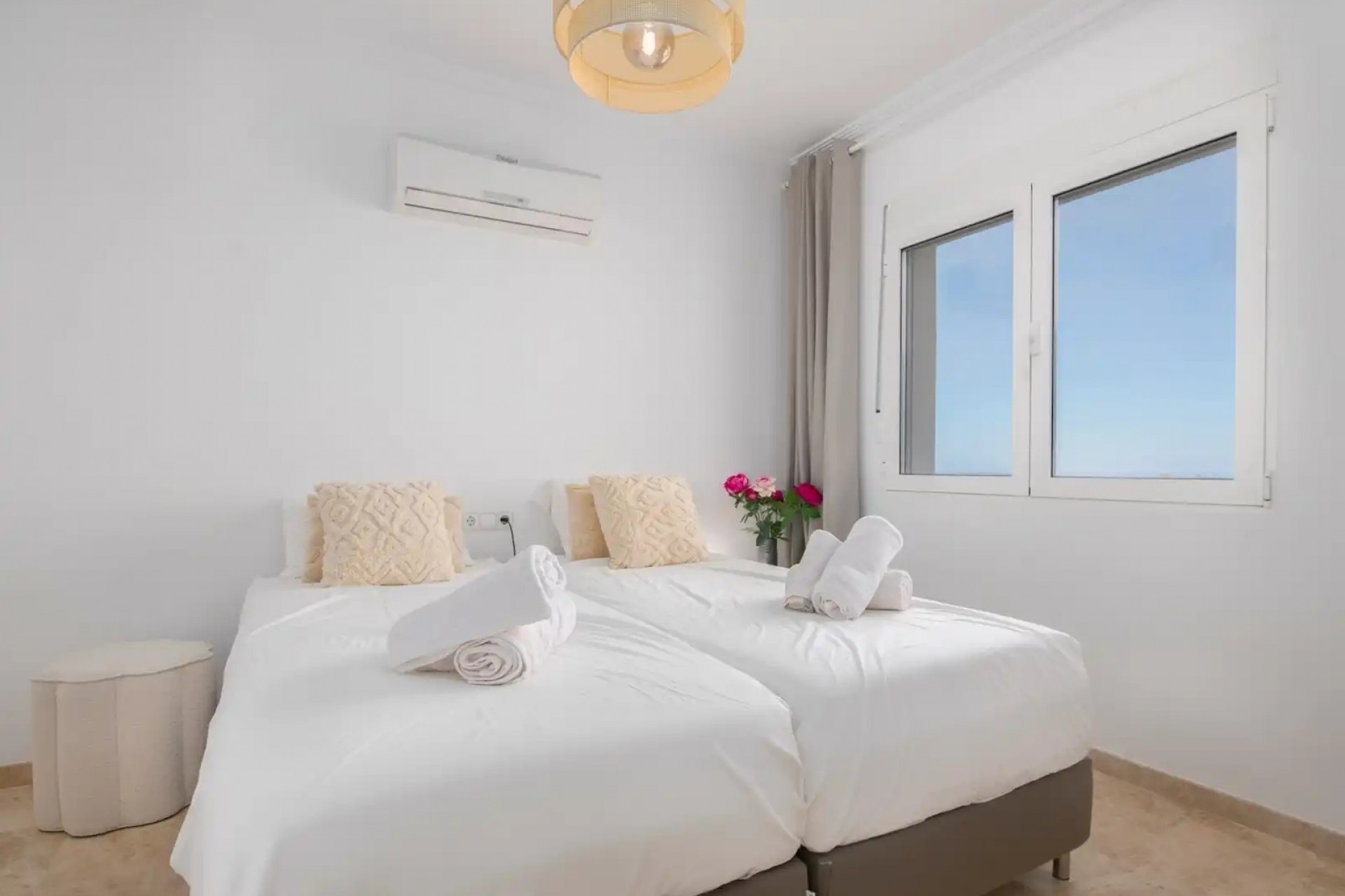 Resale - Villa -
Jávea / Xàbia - Portichol - Balcón al Mar