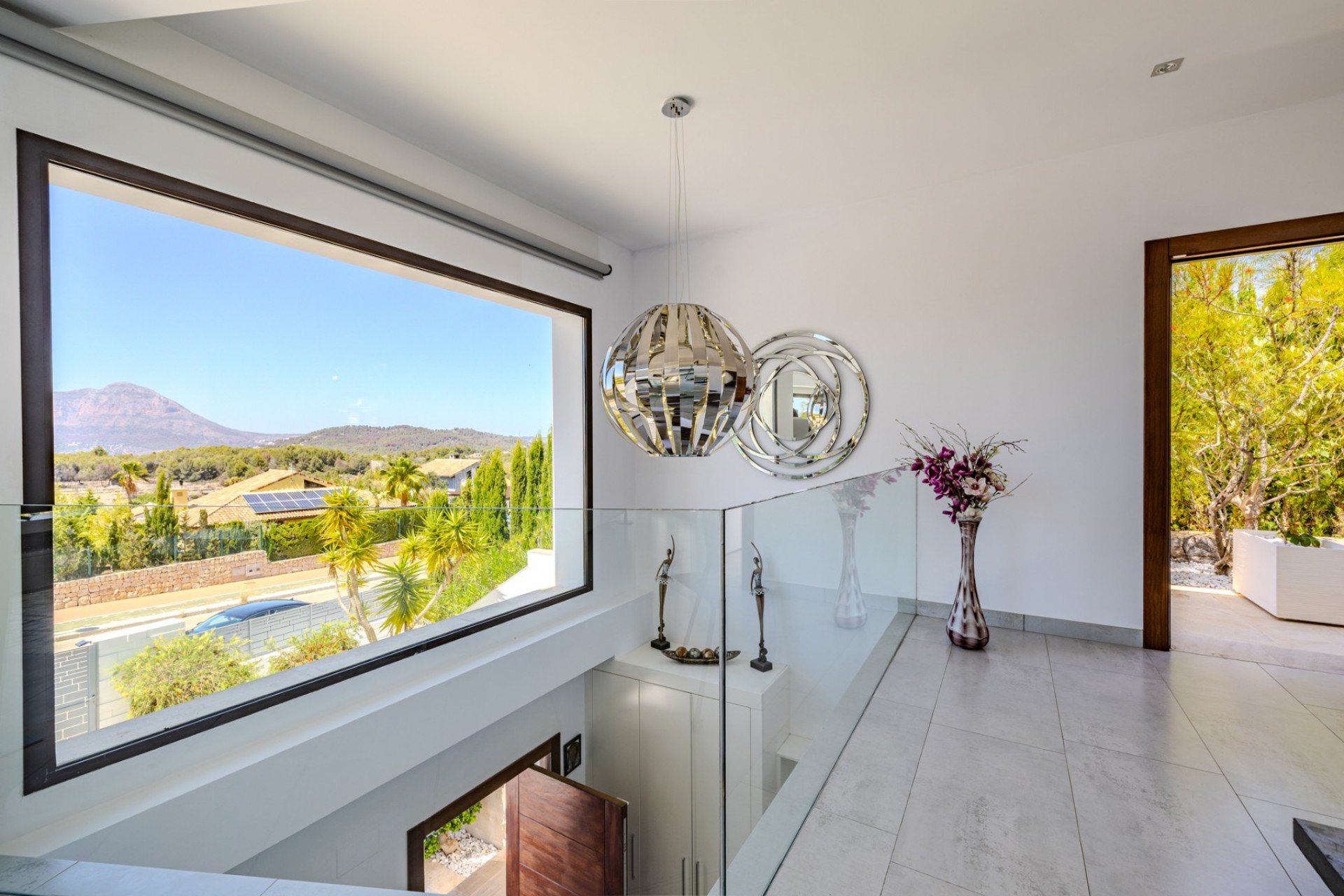 Resale - Villa -
Jávea
