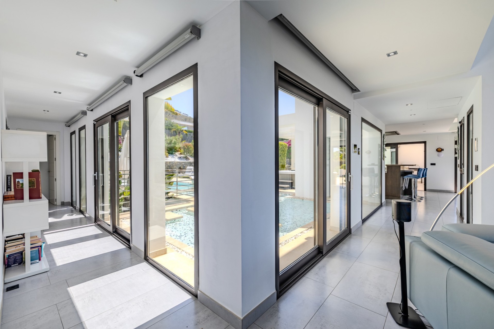 Resale - Villa -
Jávea