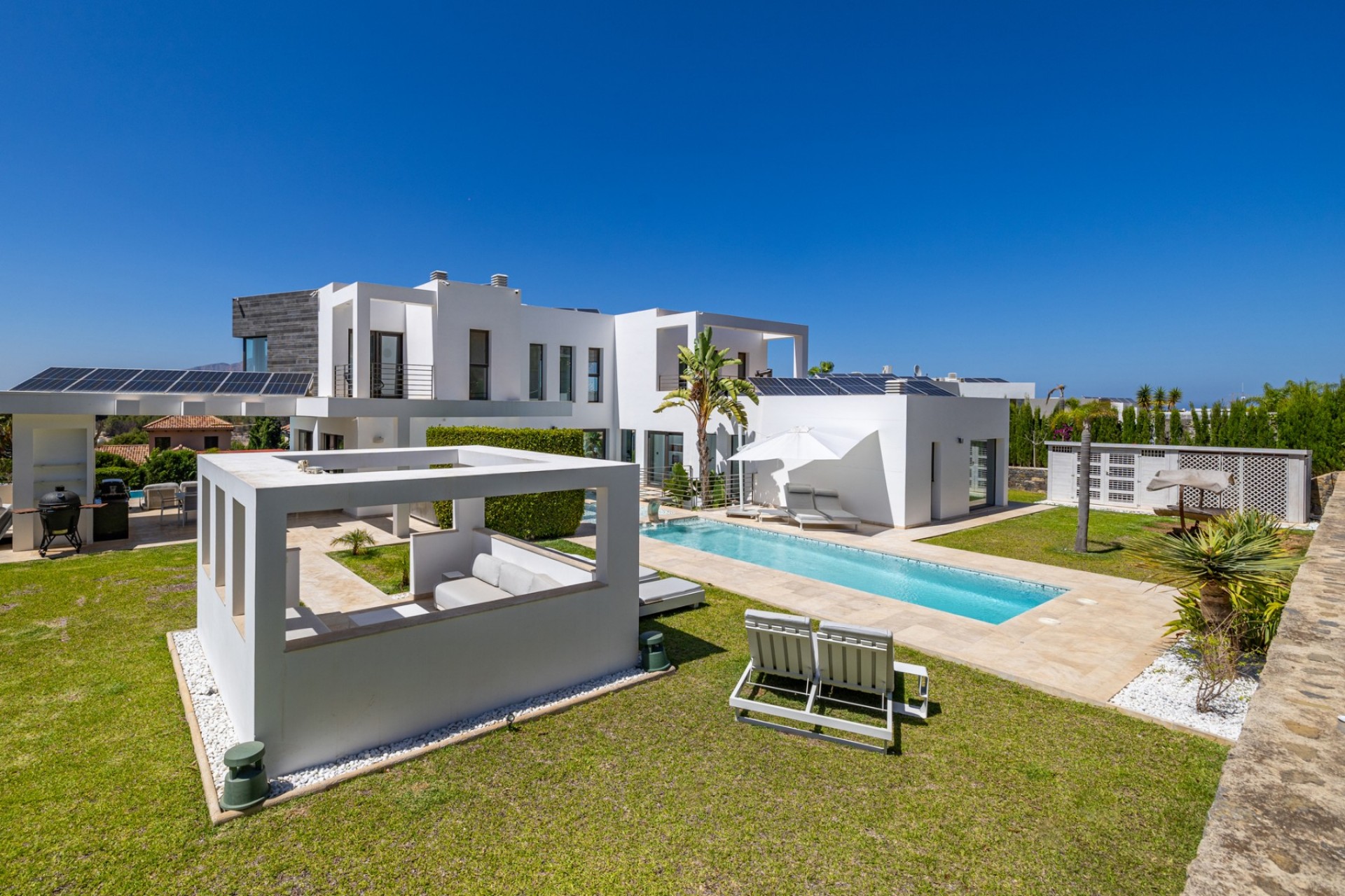 Resale - Villa -
Jávea