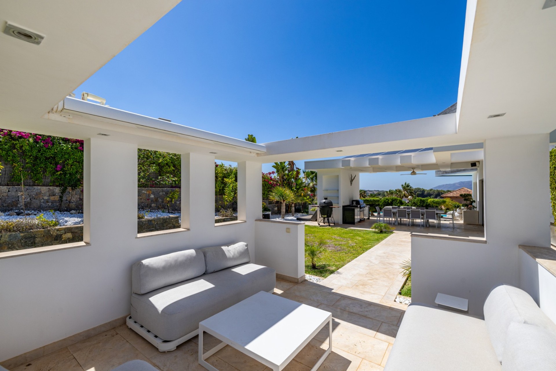 Resale - Villa -
Jávea