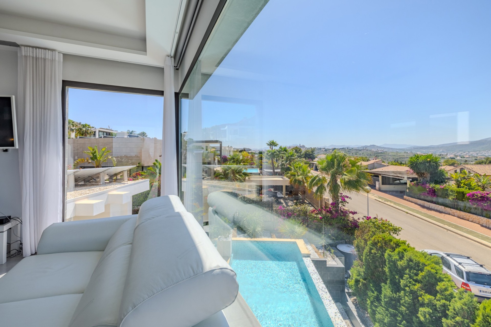 Resale - Villa -
Jávea
