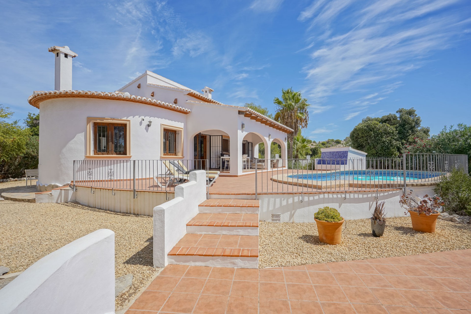Resale - Villa -
Jávea