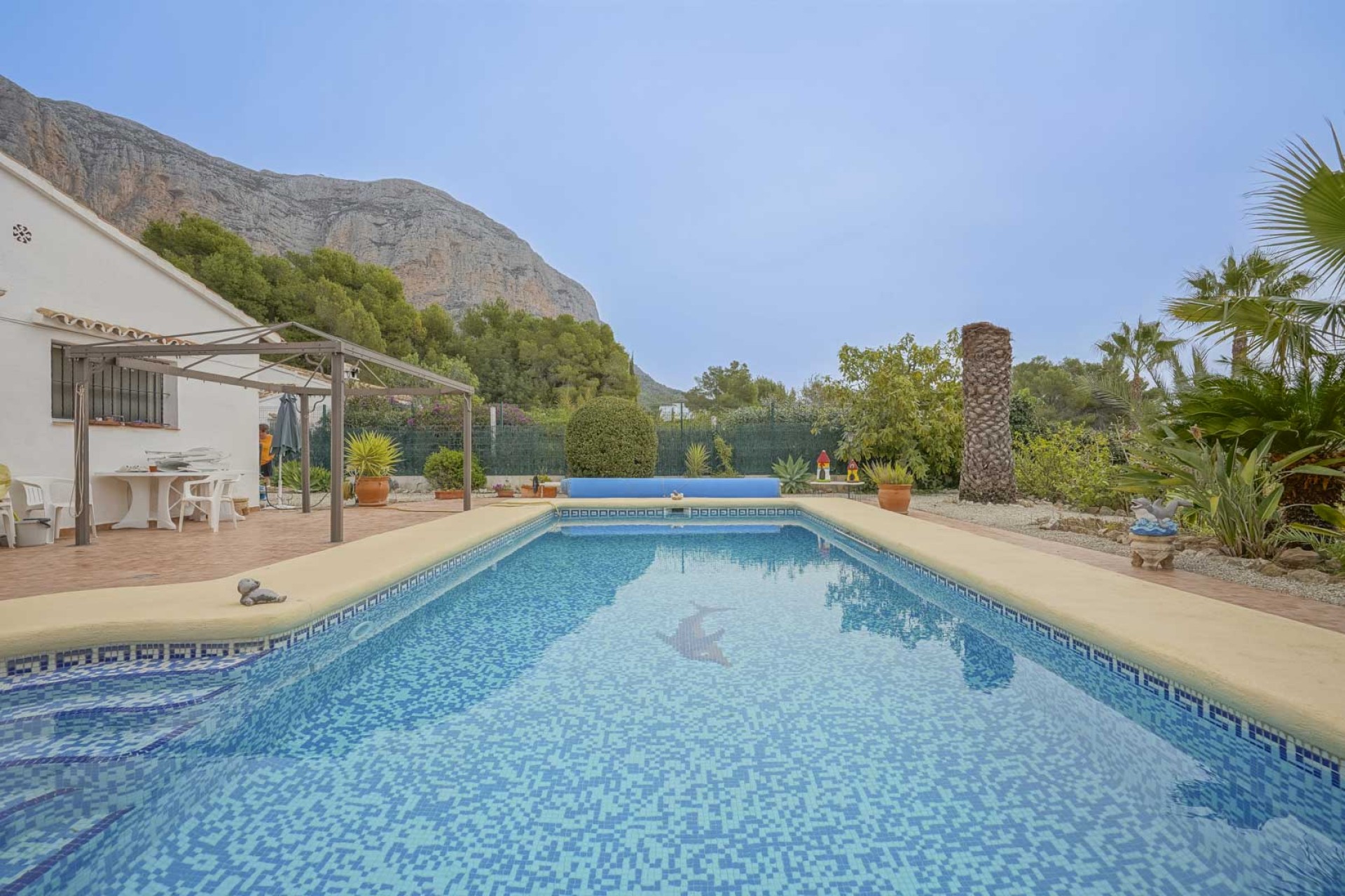 Resale - Villa -
Jávea