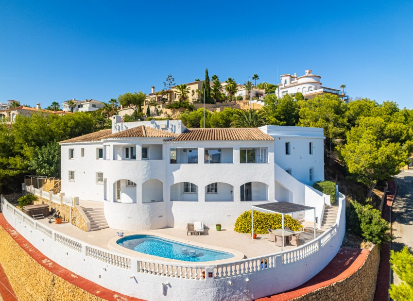 Resale - Villa -
L'Alfàs del Pi - Escandinavia - Cautivador