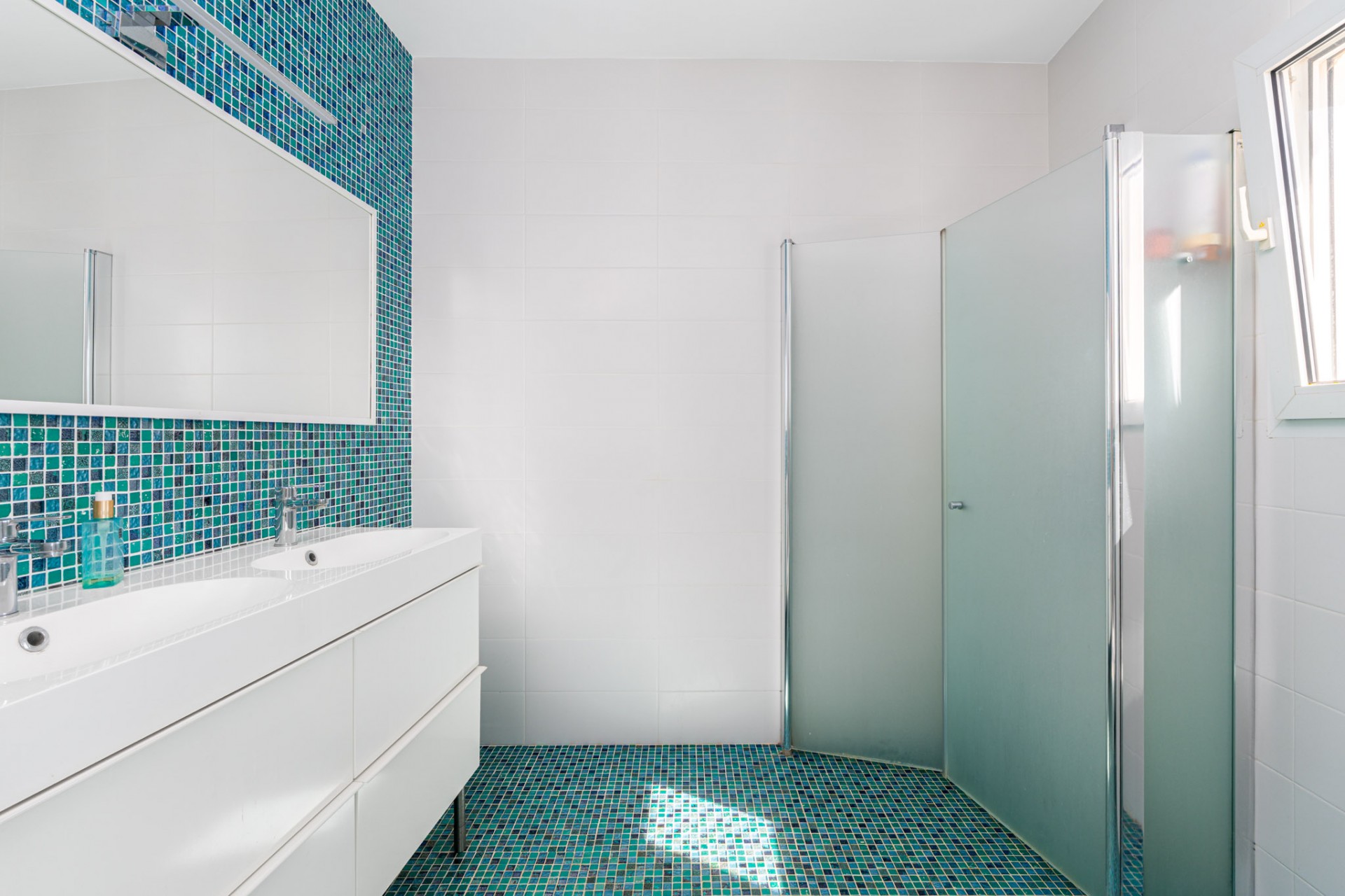 Resale - Villa -
L'Alfàs del Pi - Escandinavia - Cautivador