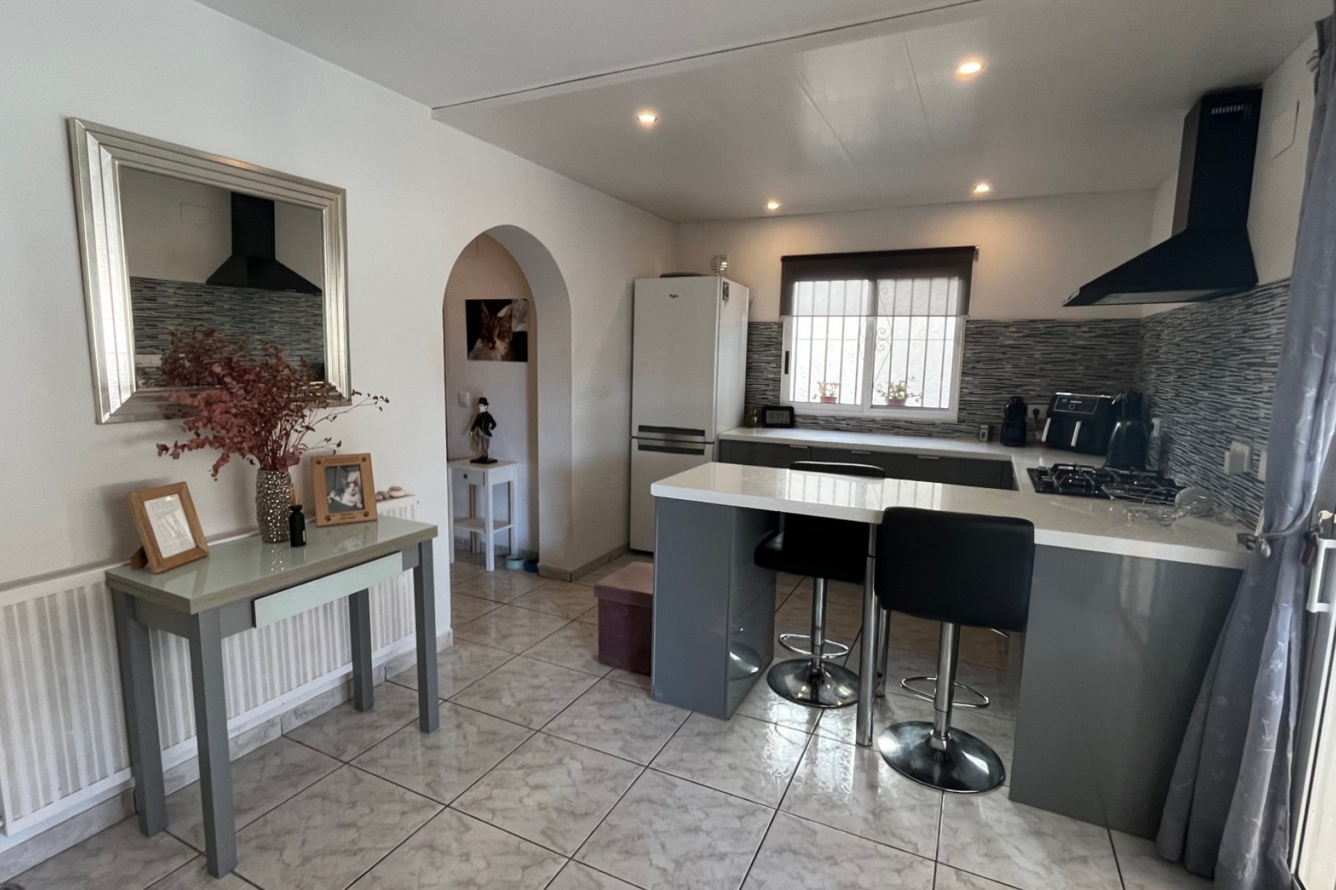 Resale - Villa -
L'Alfàs del Pi - Escandinavia - Cautivador