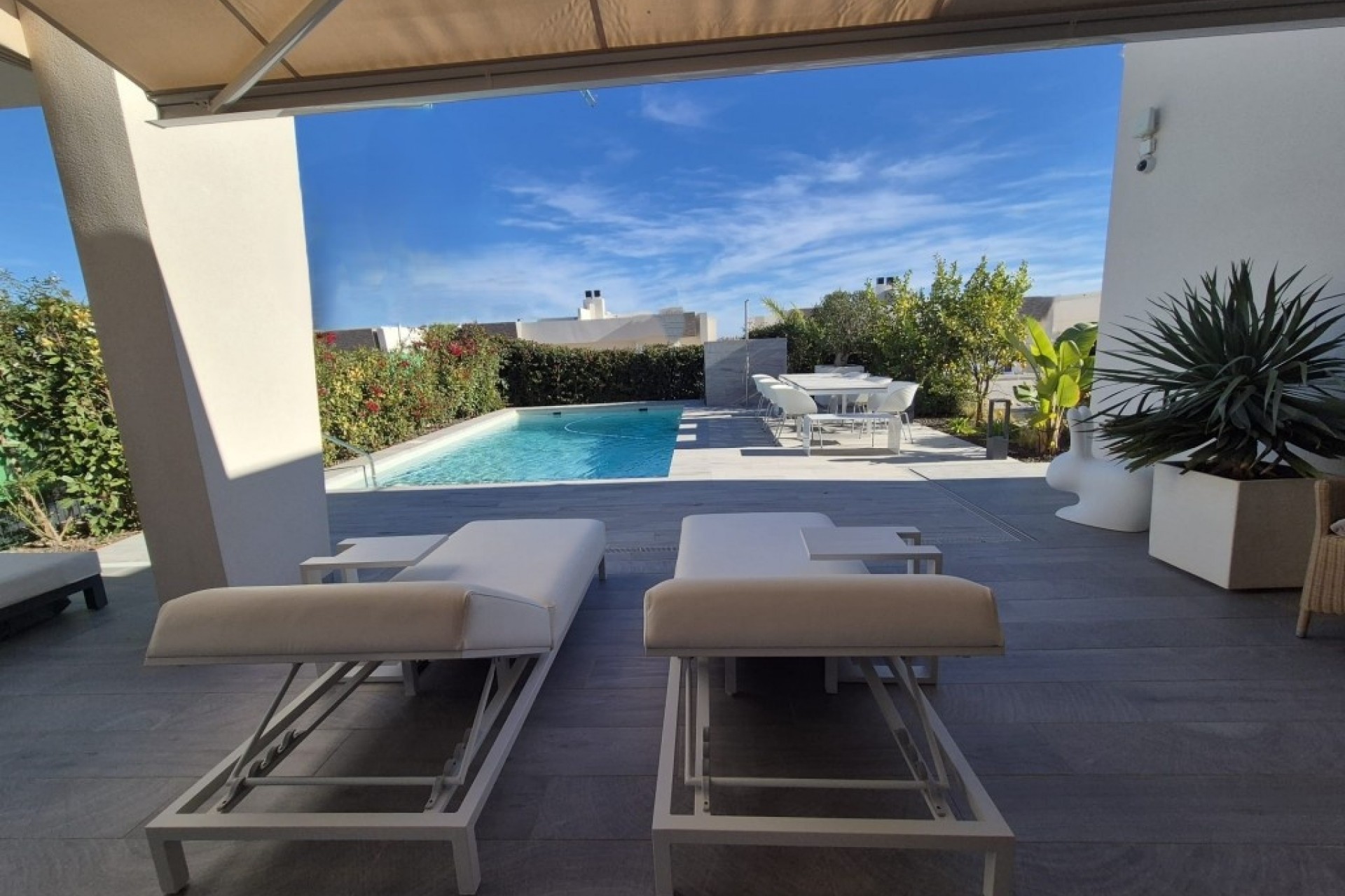 Resale - Villa -
La Finca Golf