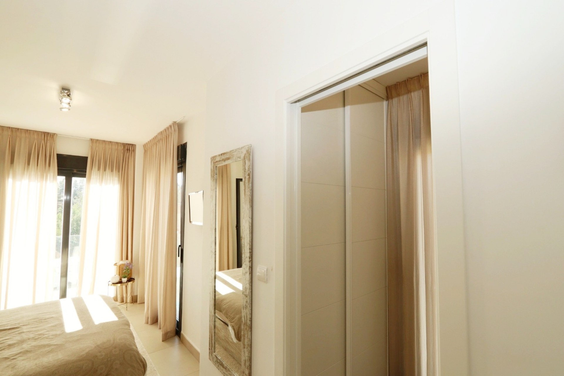 Resale - Villa -
La Nucía - Coloma