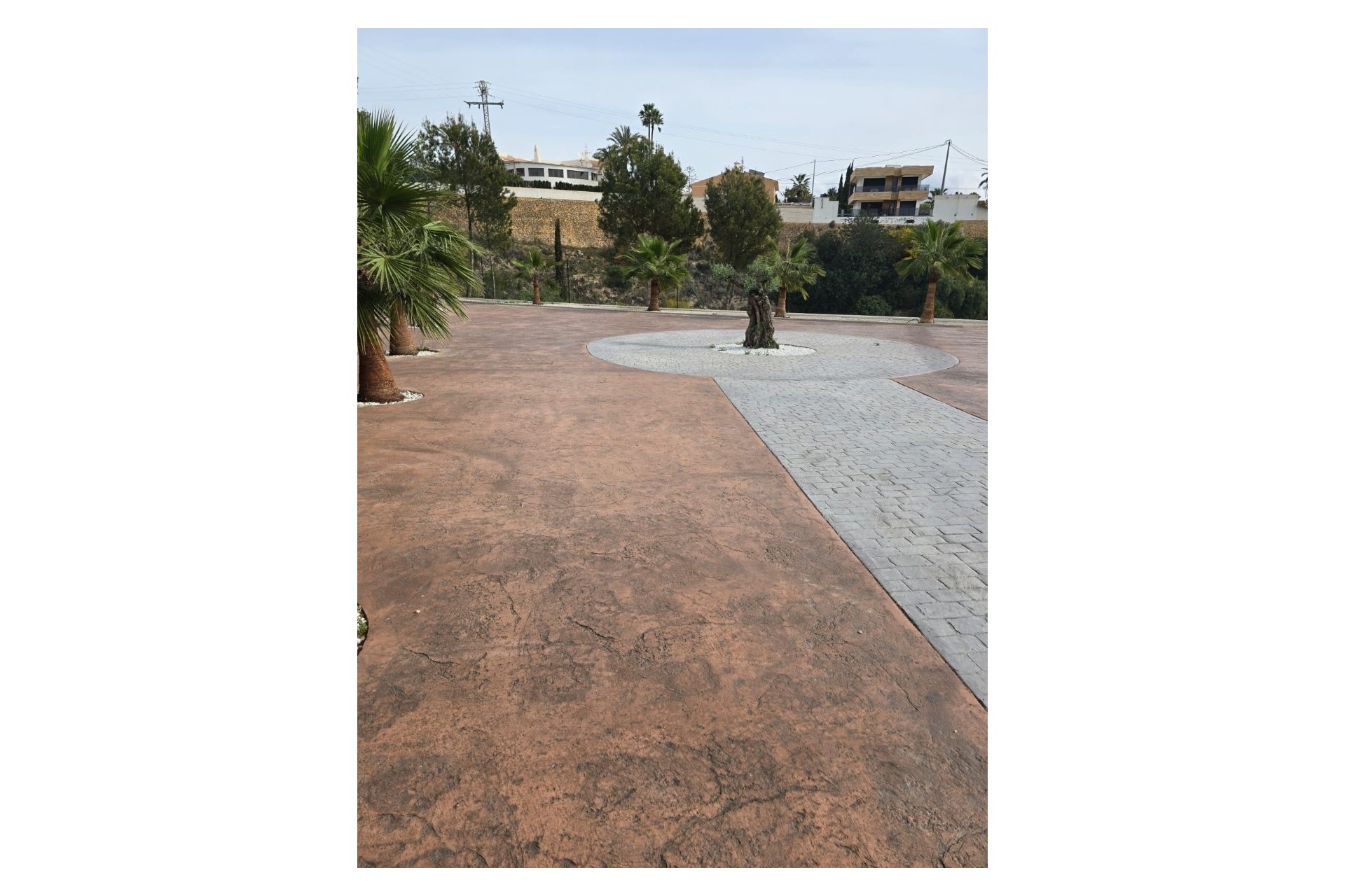 Resale - Villa -
La Nucía - La Colina