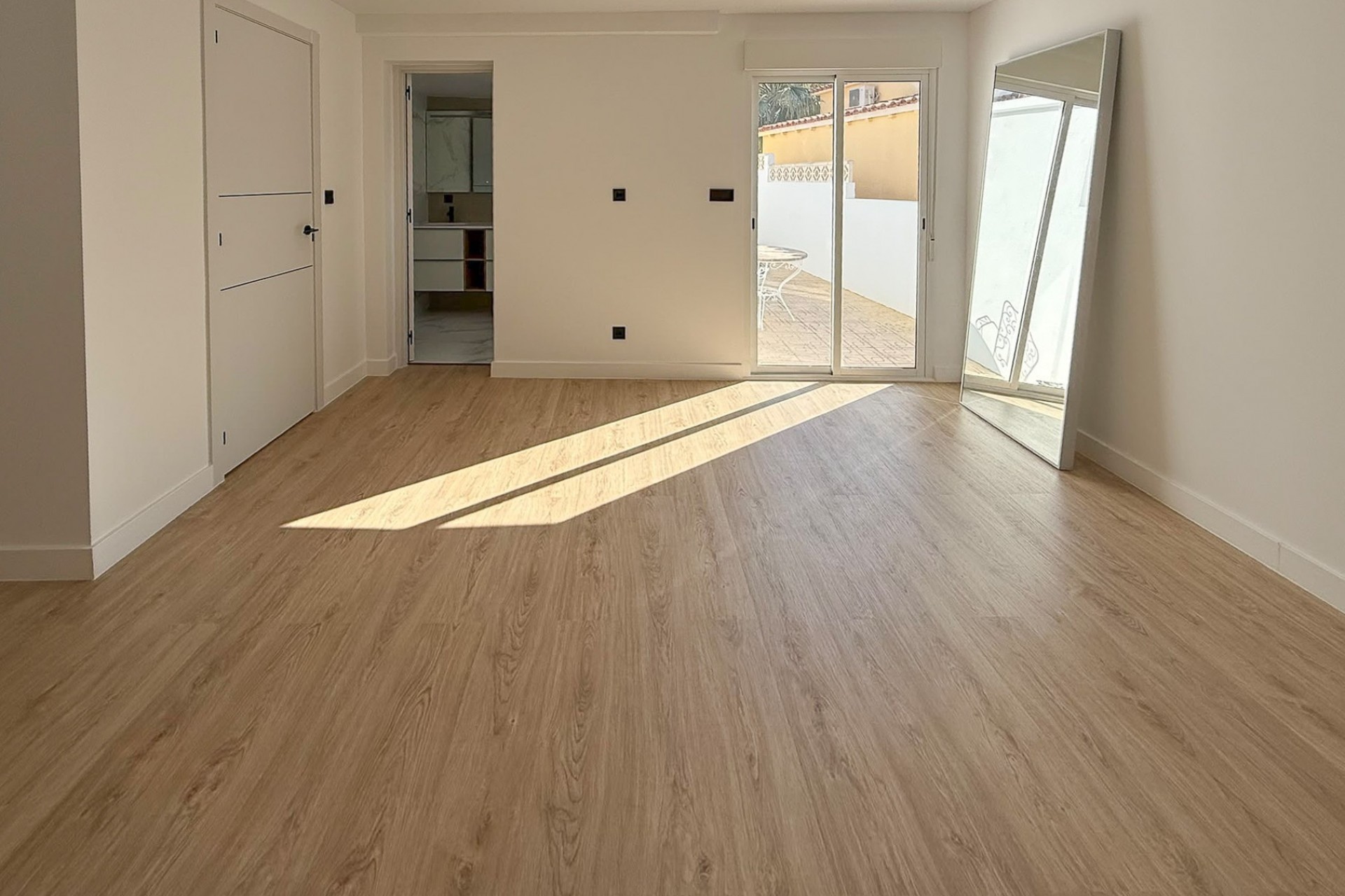 Resale - Villa -
La Nucía - Nucia Park