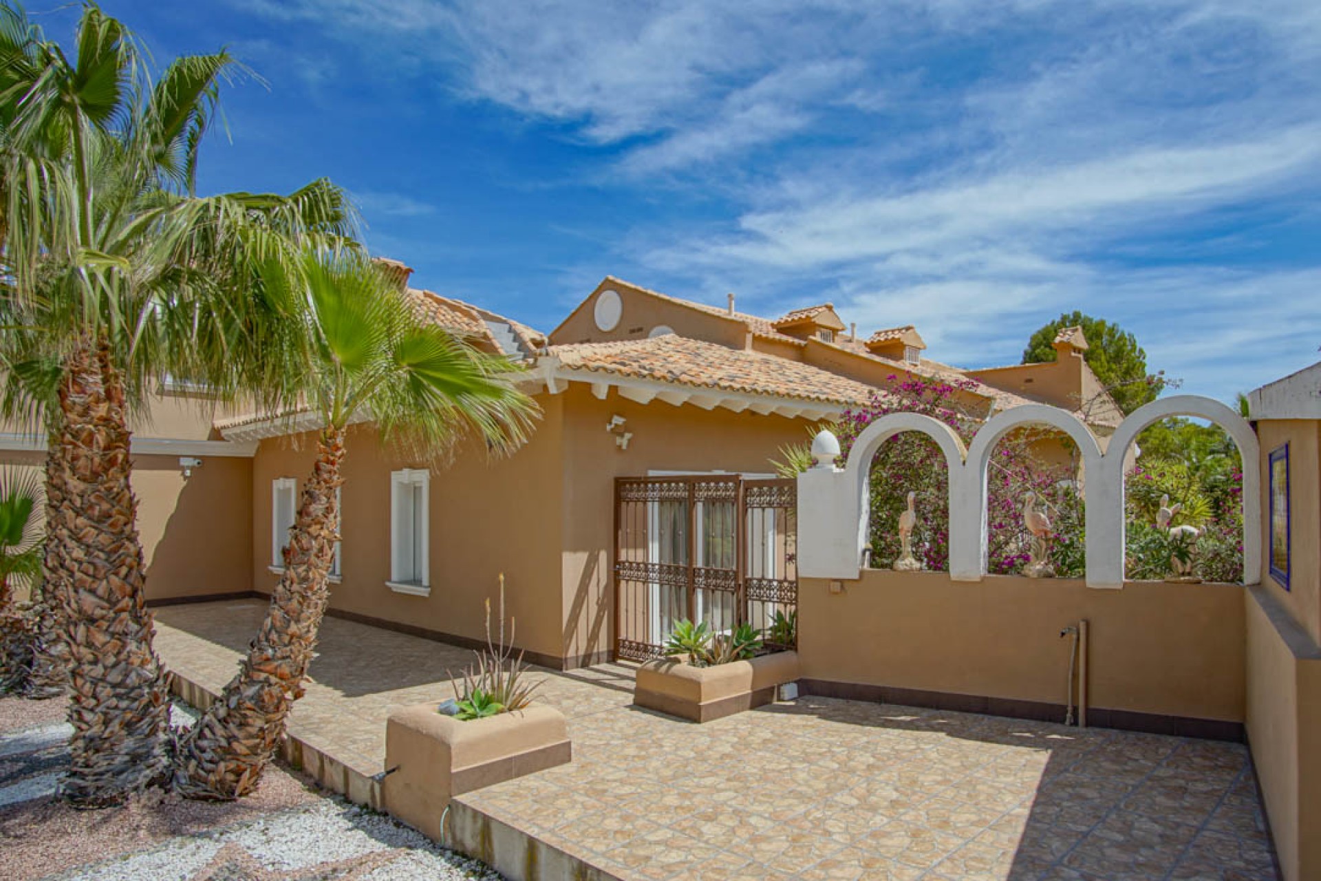 Resale - Villa -
La Nucía - Sierra Verde