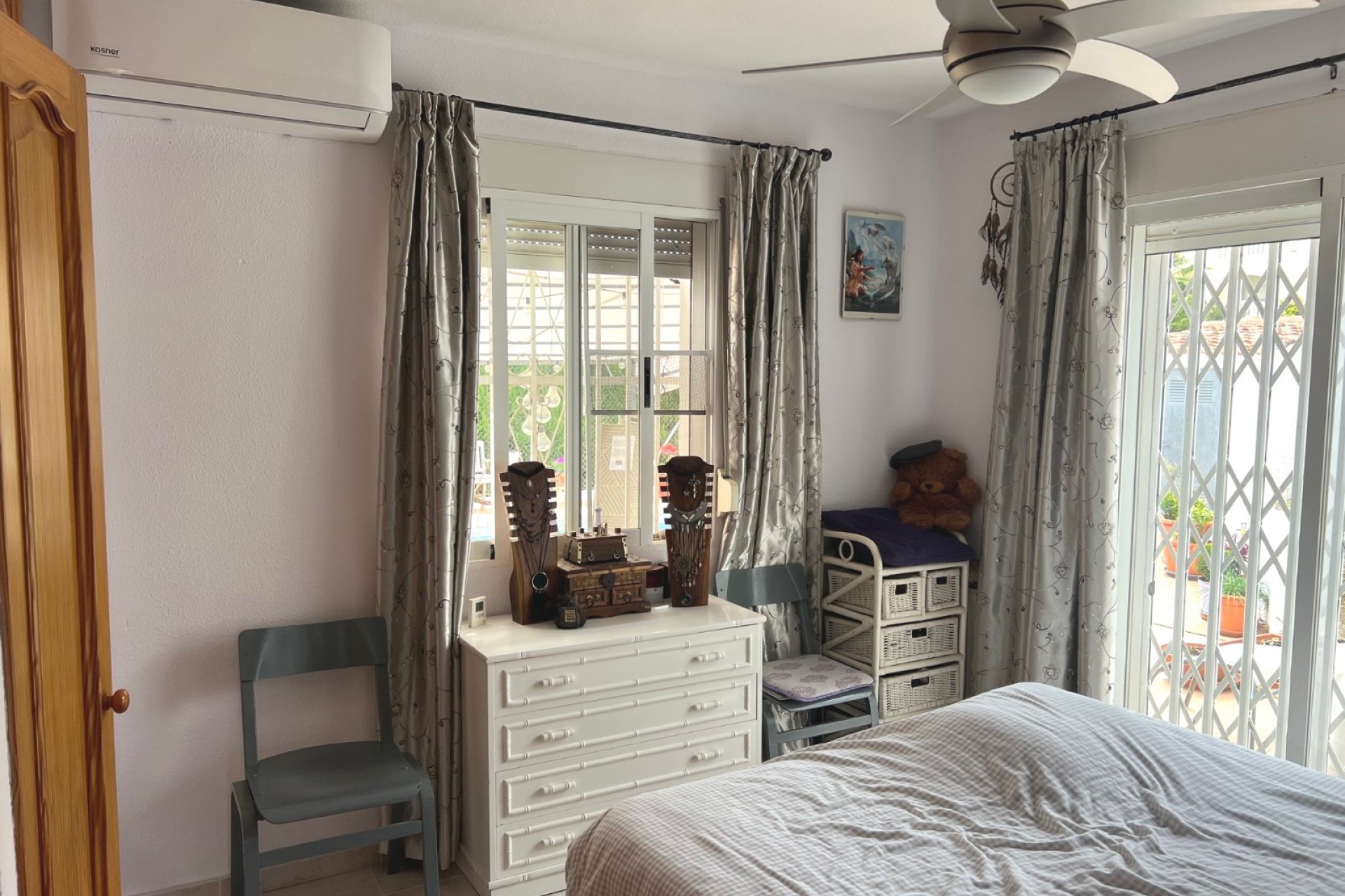 Resale - Villa -
La Nucía