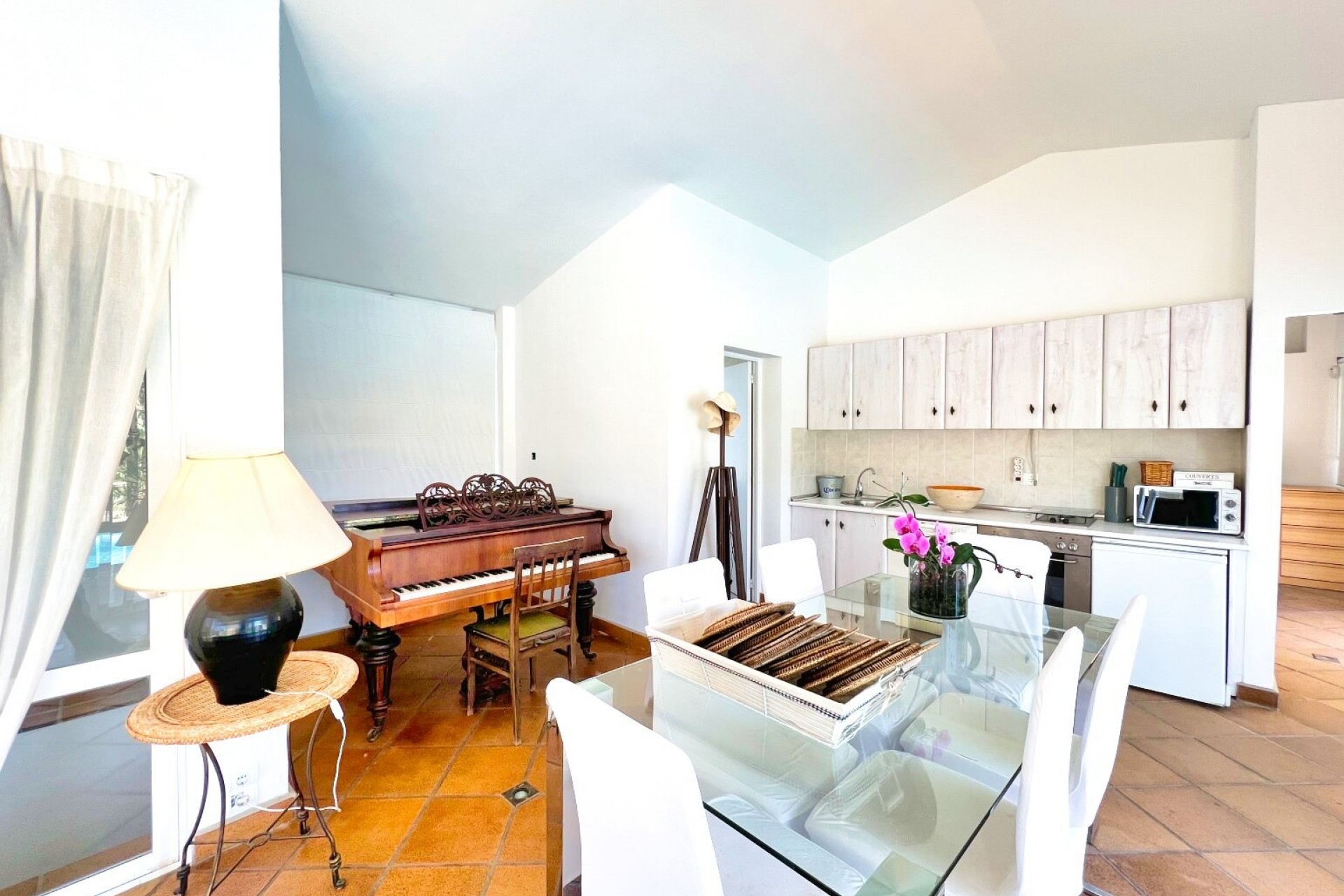 Resale - Villa -
La Nucía