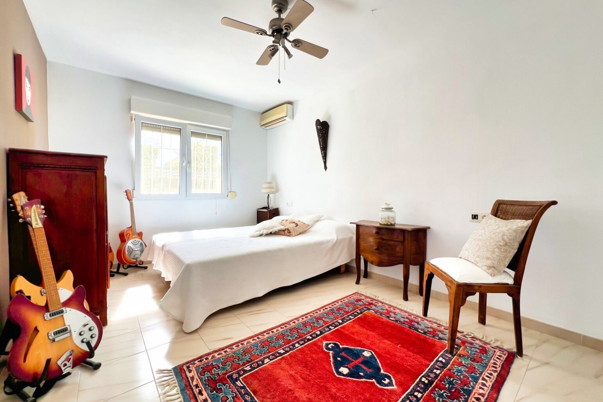 Resale - Villa -
La Nucía