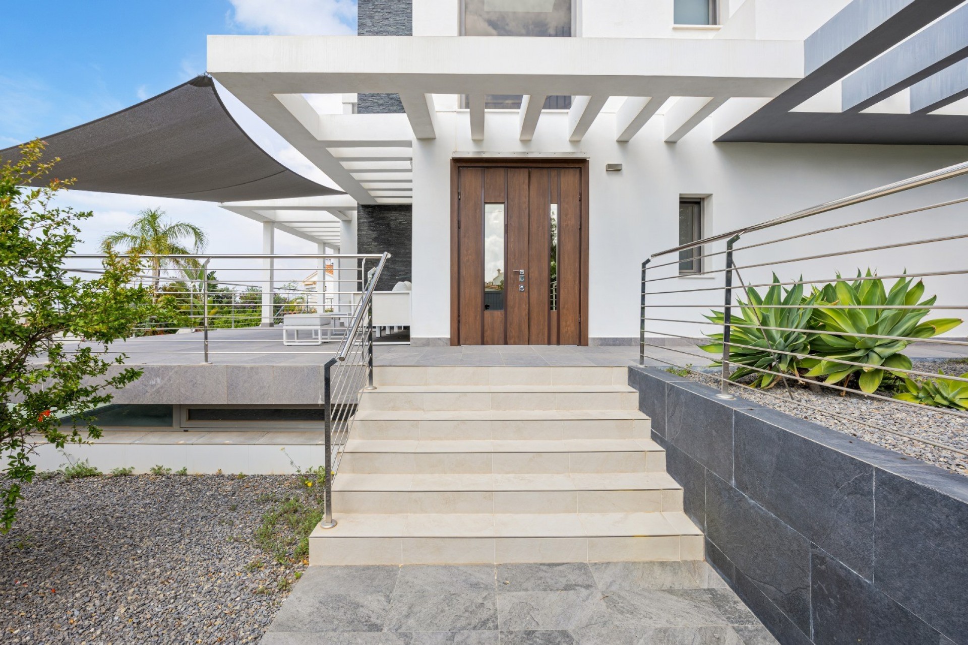 Resale - Villa -
La Nucía