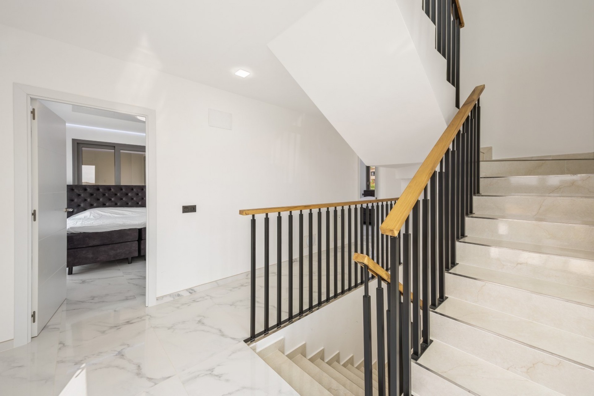 Resale - Villa -
La Nucía