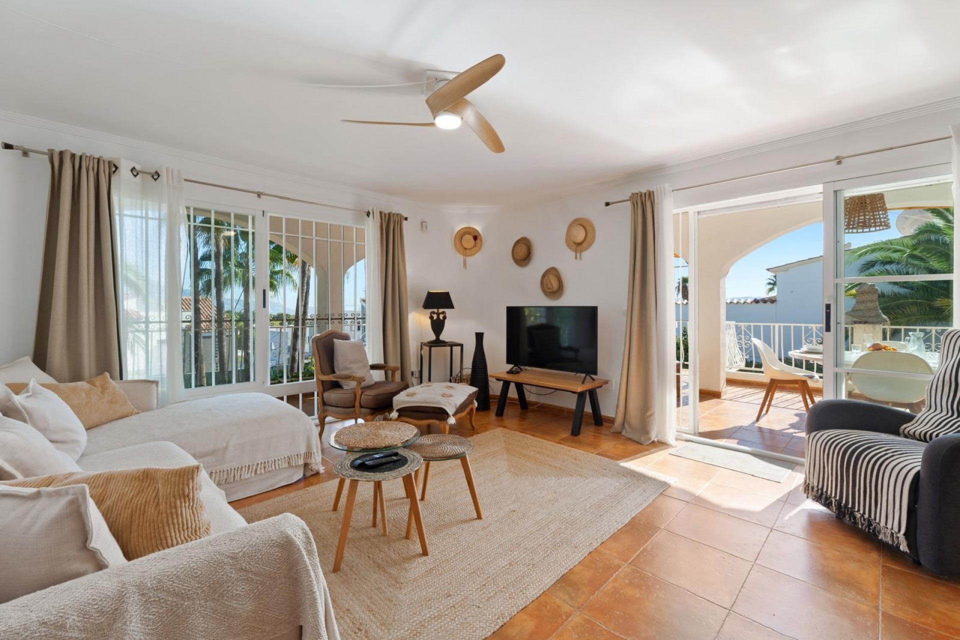 Resale - Villa -
La Nucía