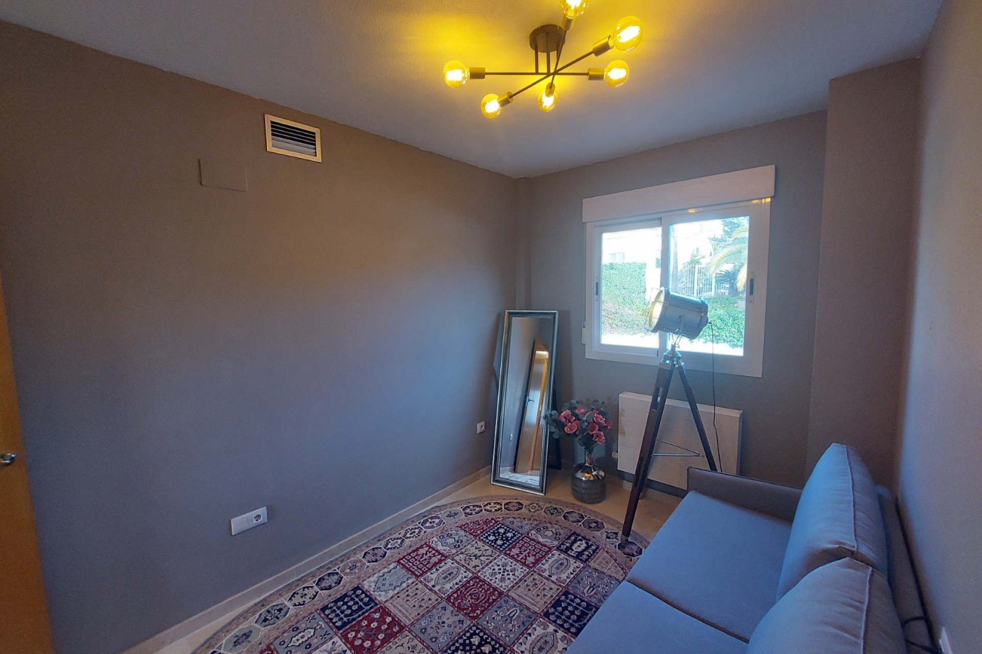 Resale - Villa -
La Nucía