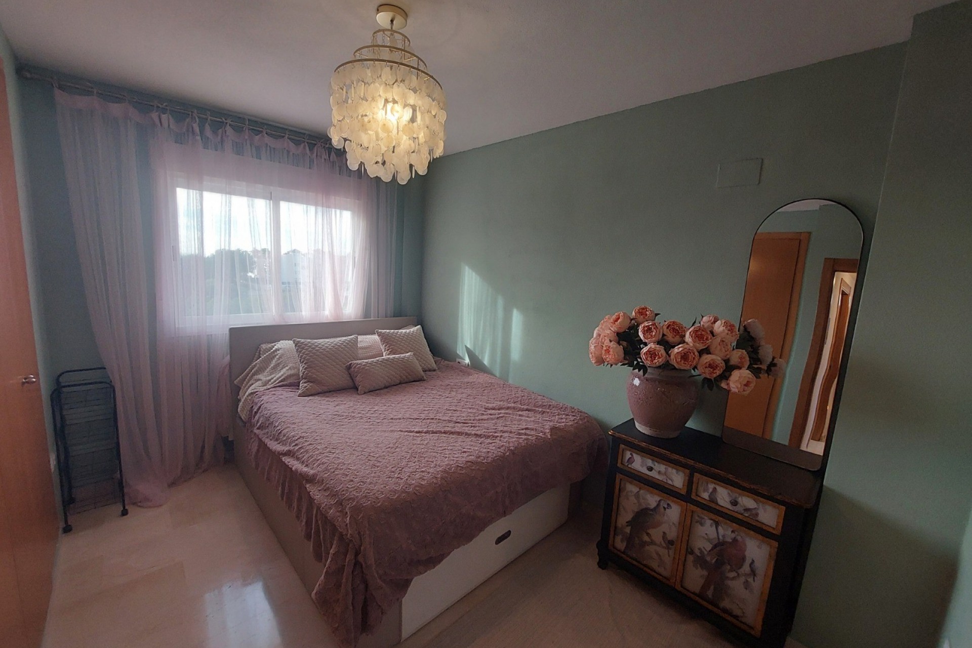 Resale - Villa -
La Nucía