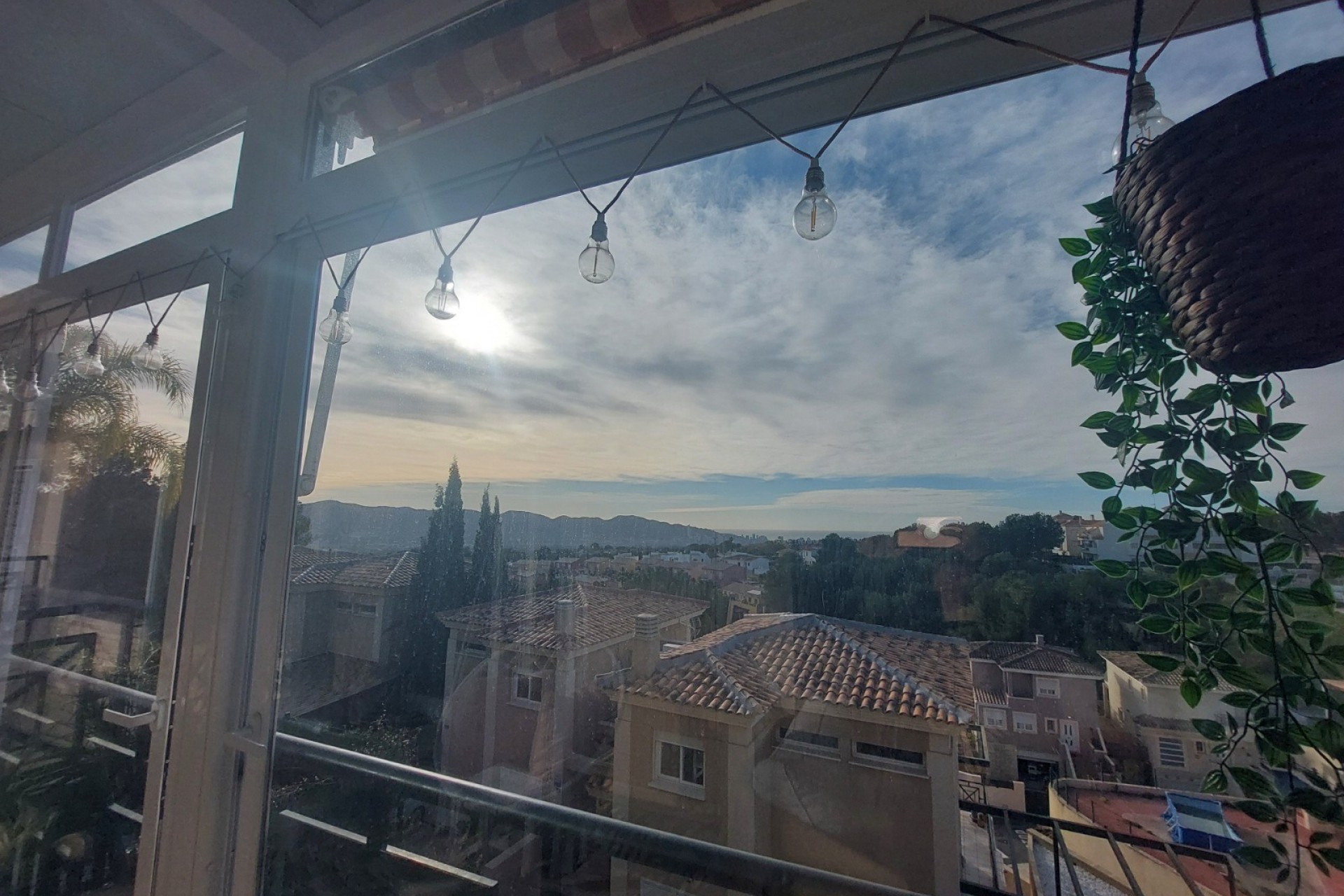 Resale - Villa -
La Nucía