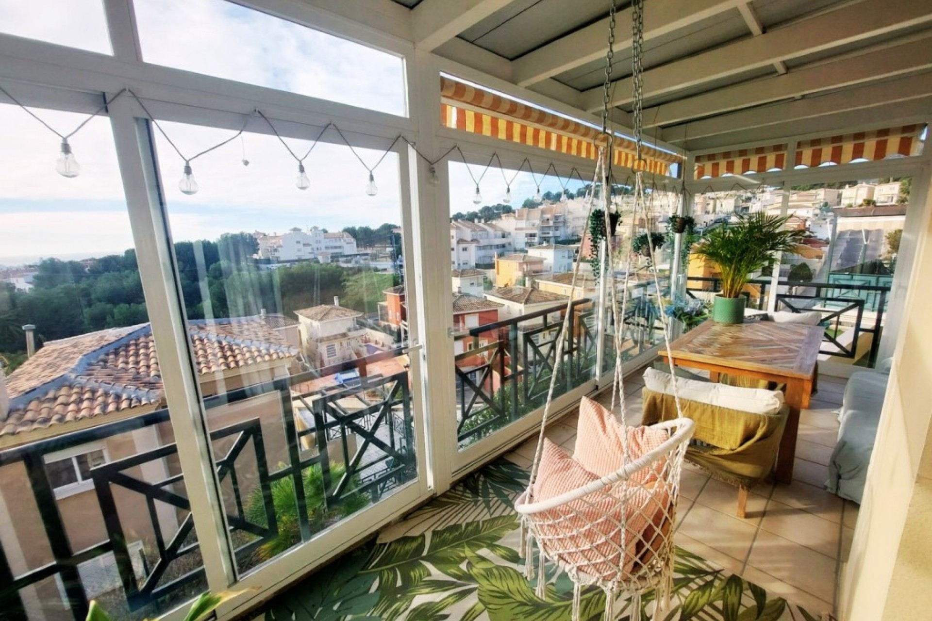 Resale - Villa -
La Nucía