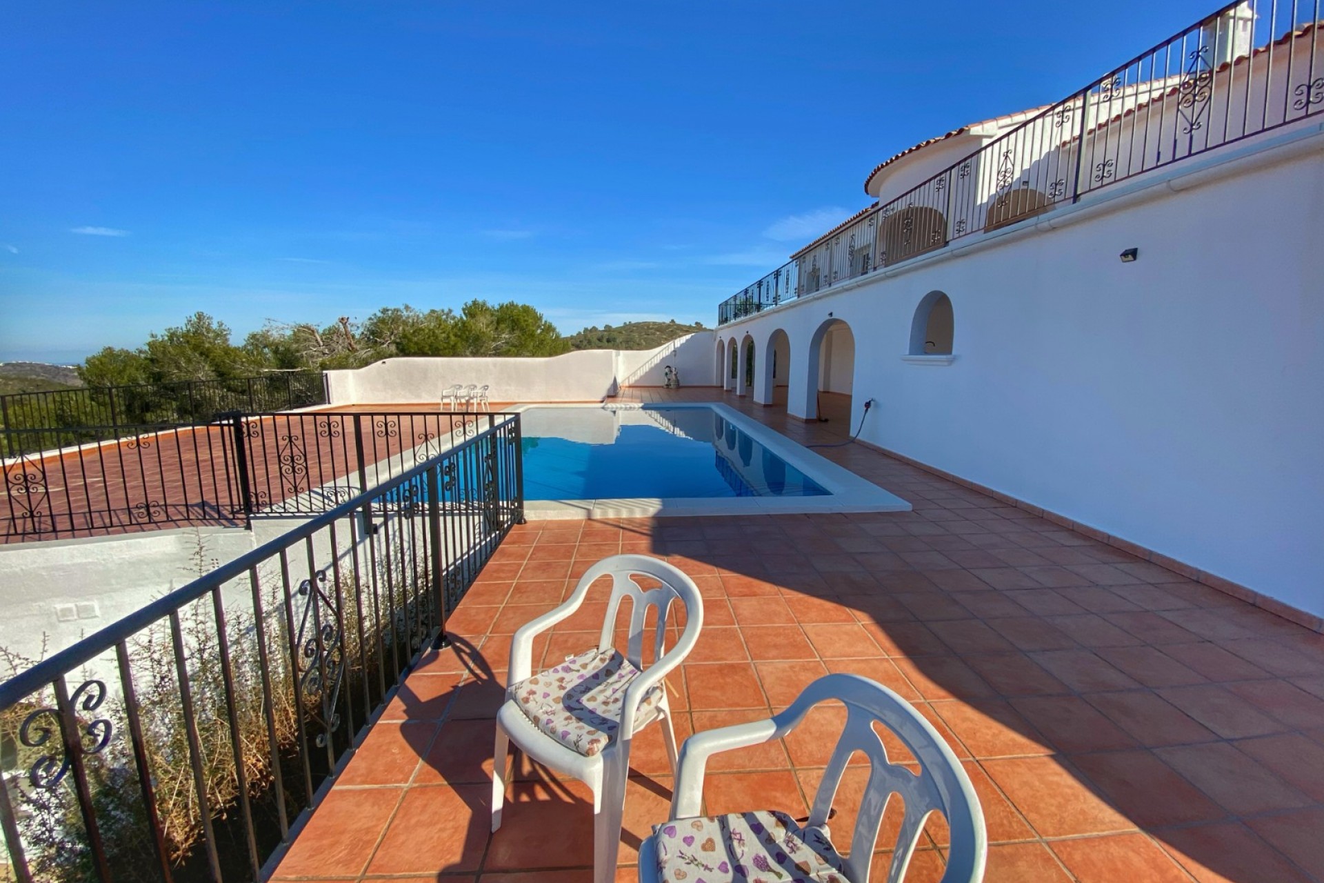 Resale - Villa -
Lliber
