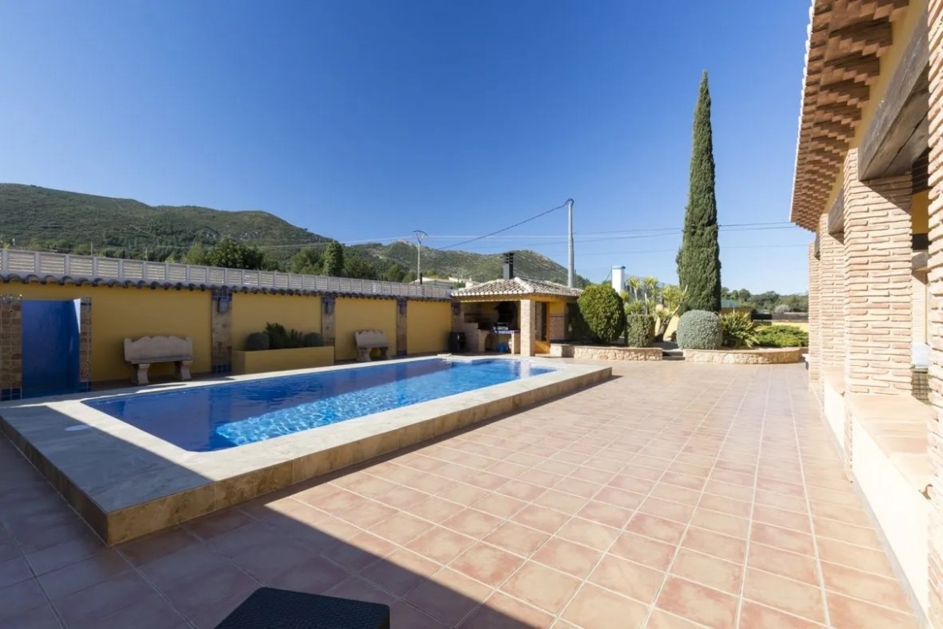 Resale - Villa -
Lliber